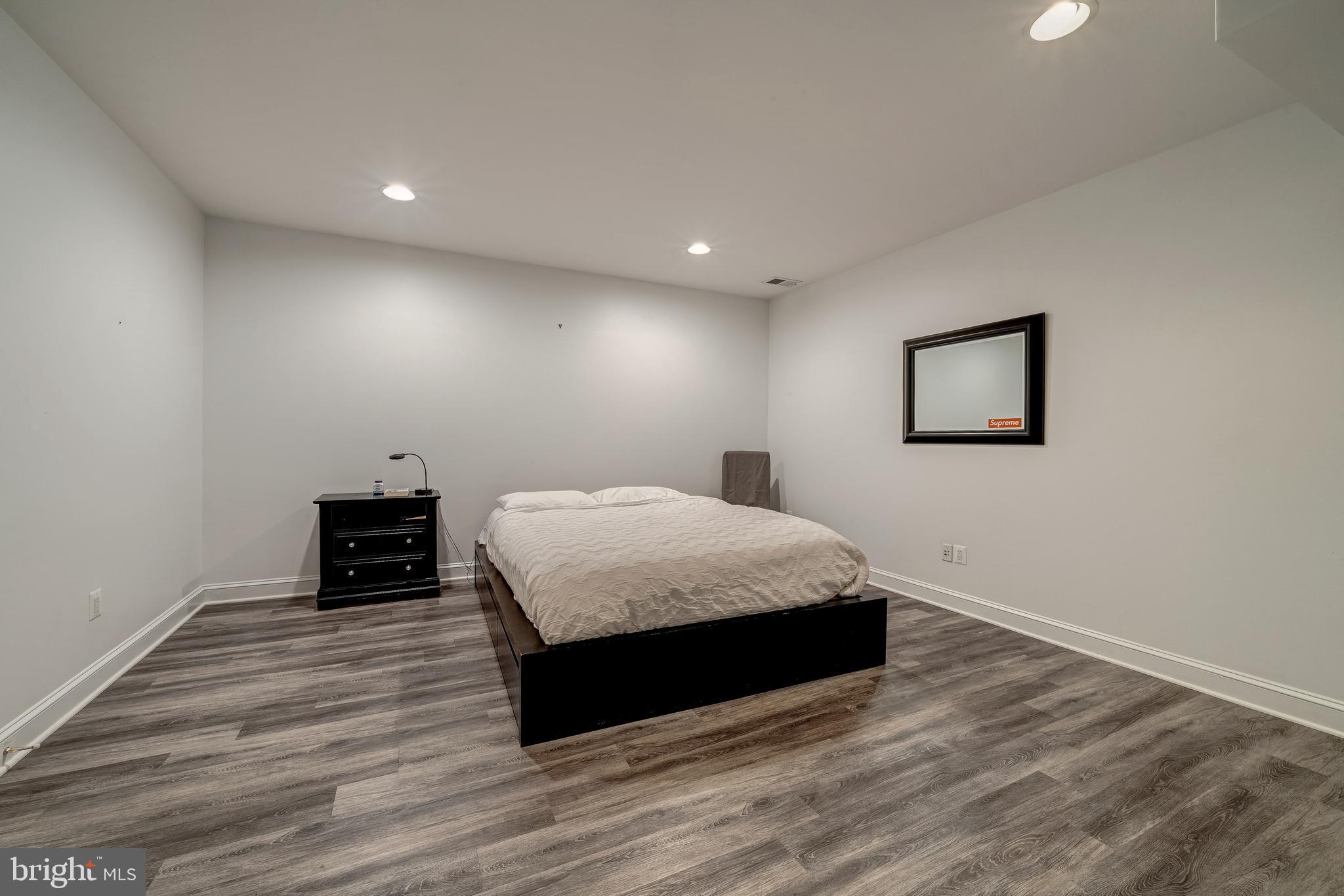 COLVIN MANOR - Residential