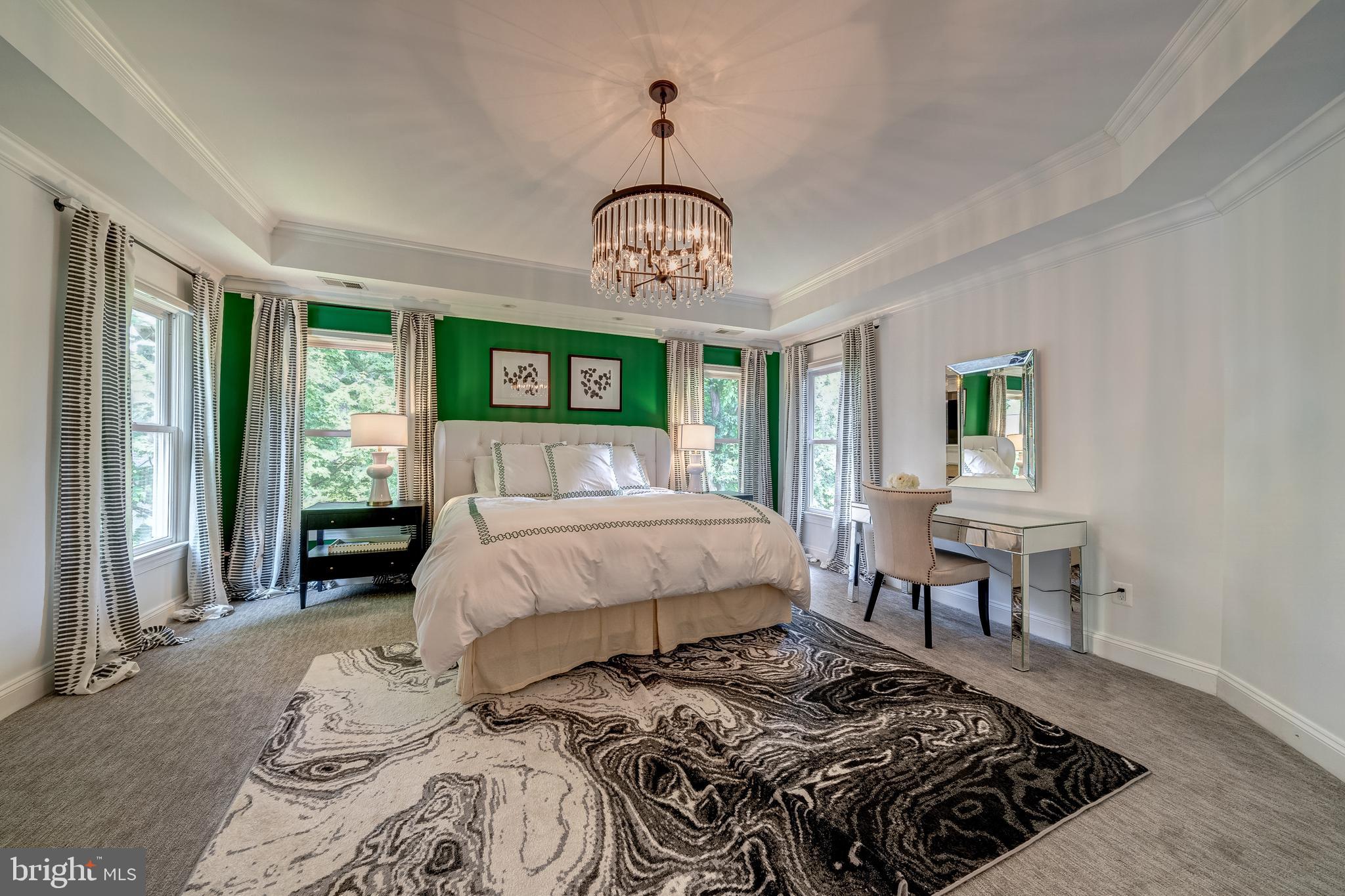 COLVIN MANOR - Residential