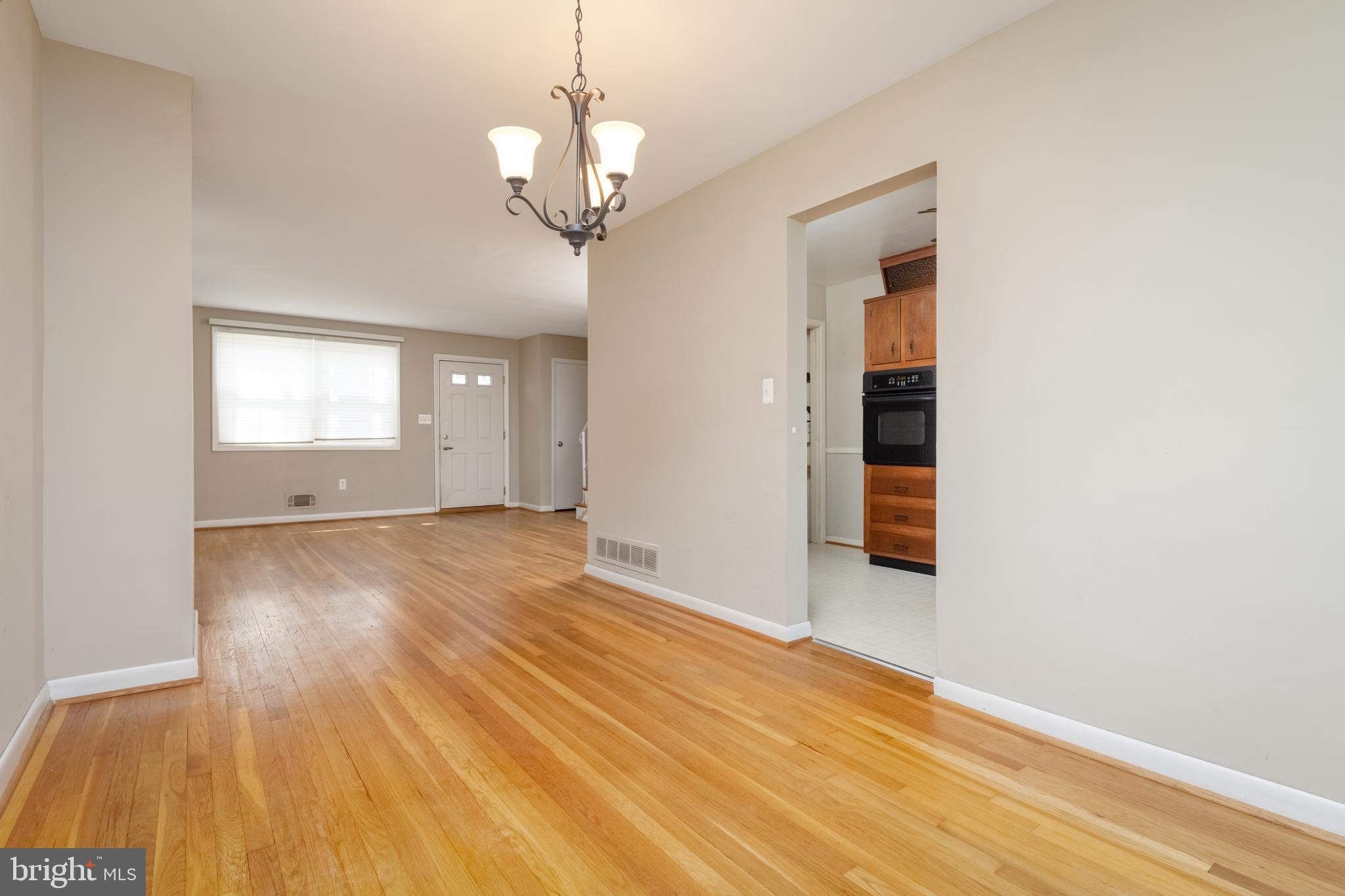 OAKLEIGH - Residential Lease