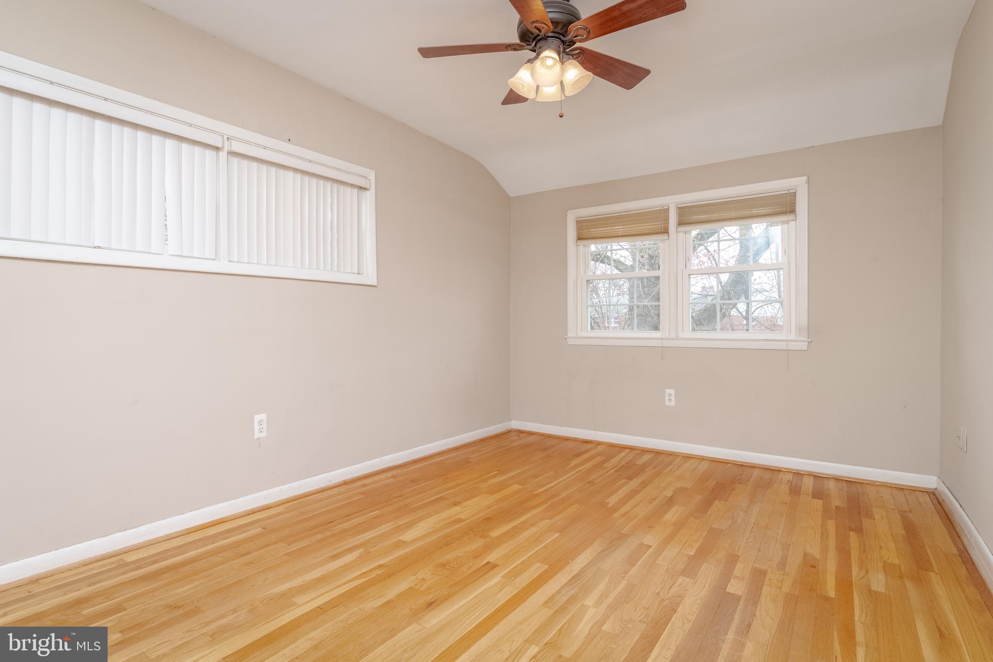 OAKLEIGH - Residential Lease