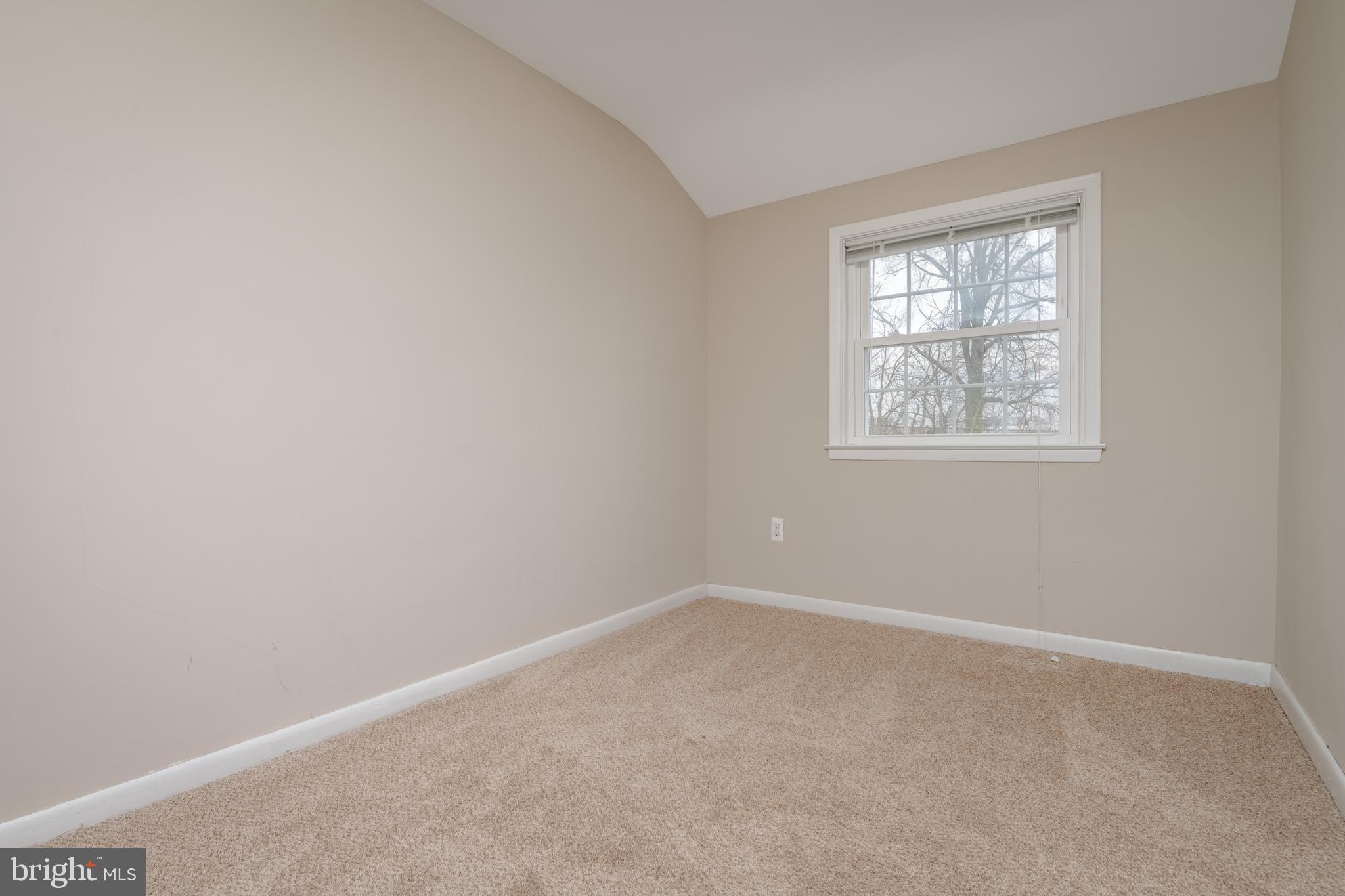 OAKLEIGH - Residential Lease