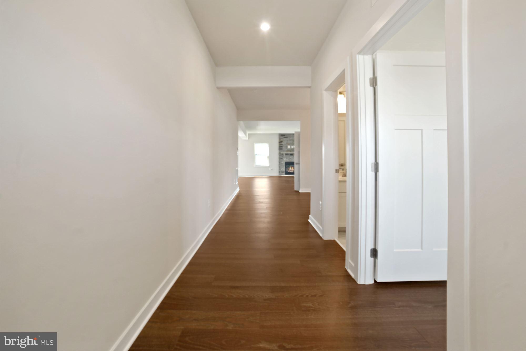 LAKE LINGANORE - Residential