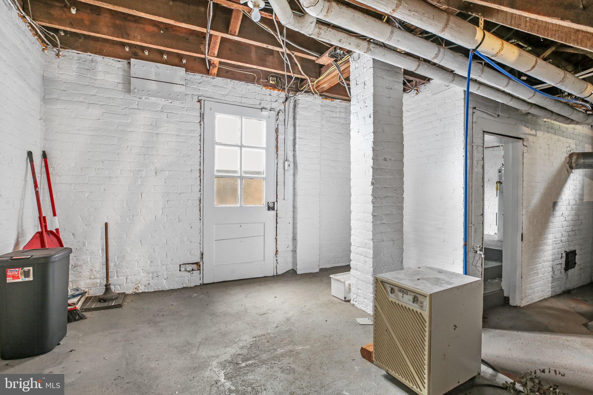 TOWN OF ORANGE - Residential