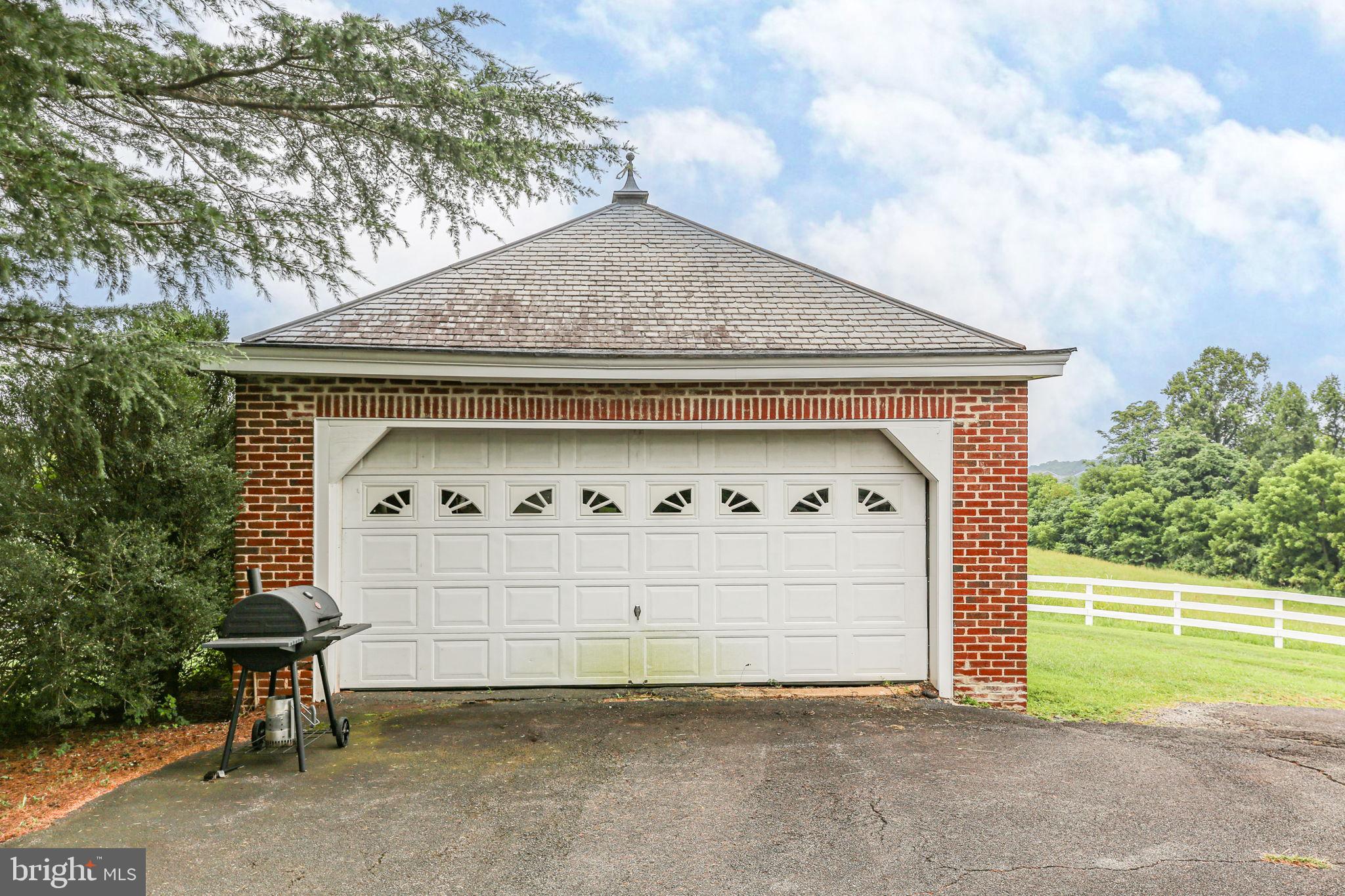 TOWN OF ORANGE - Residential