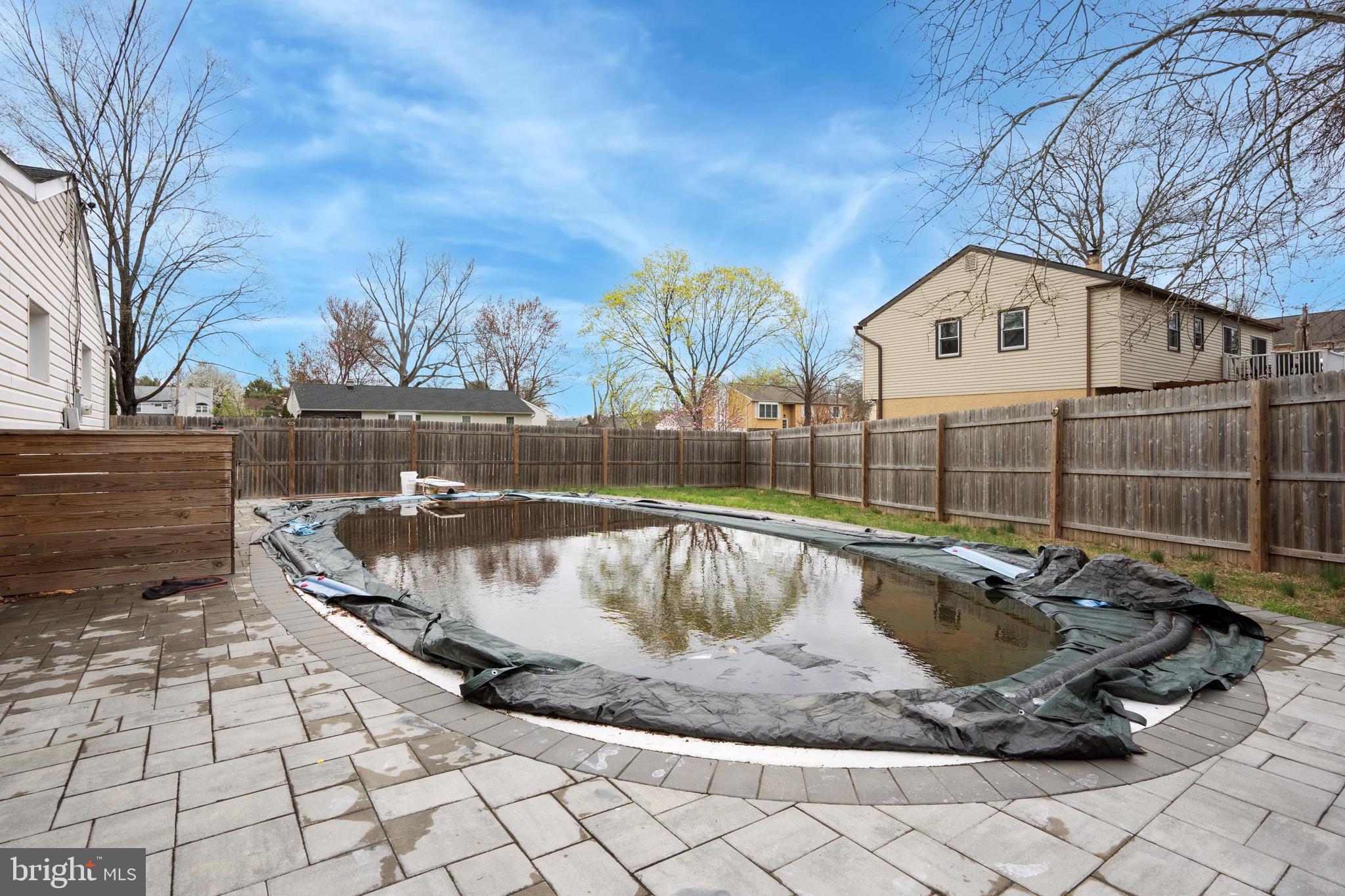 FEASTERVILLE - Residential Lease