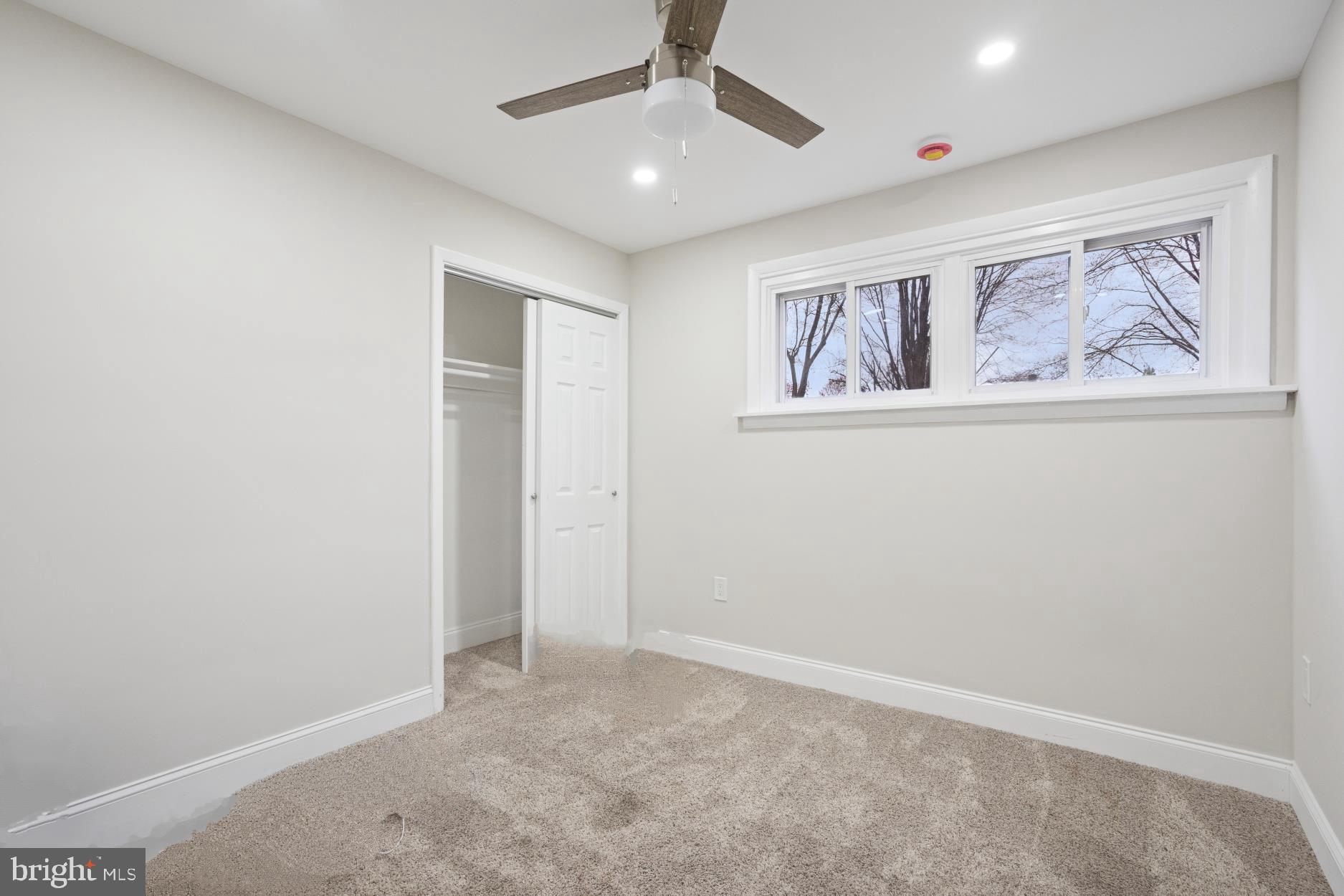 FEASTERVILLE - Residential Lease