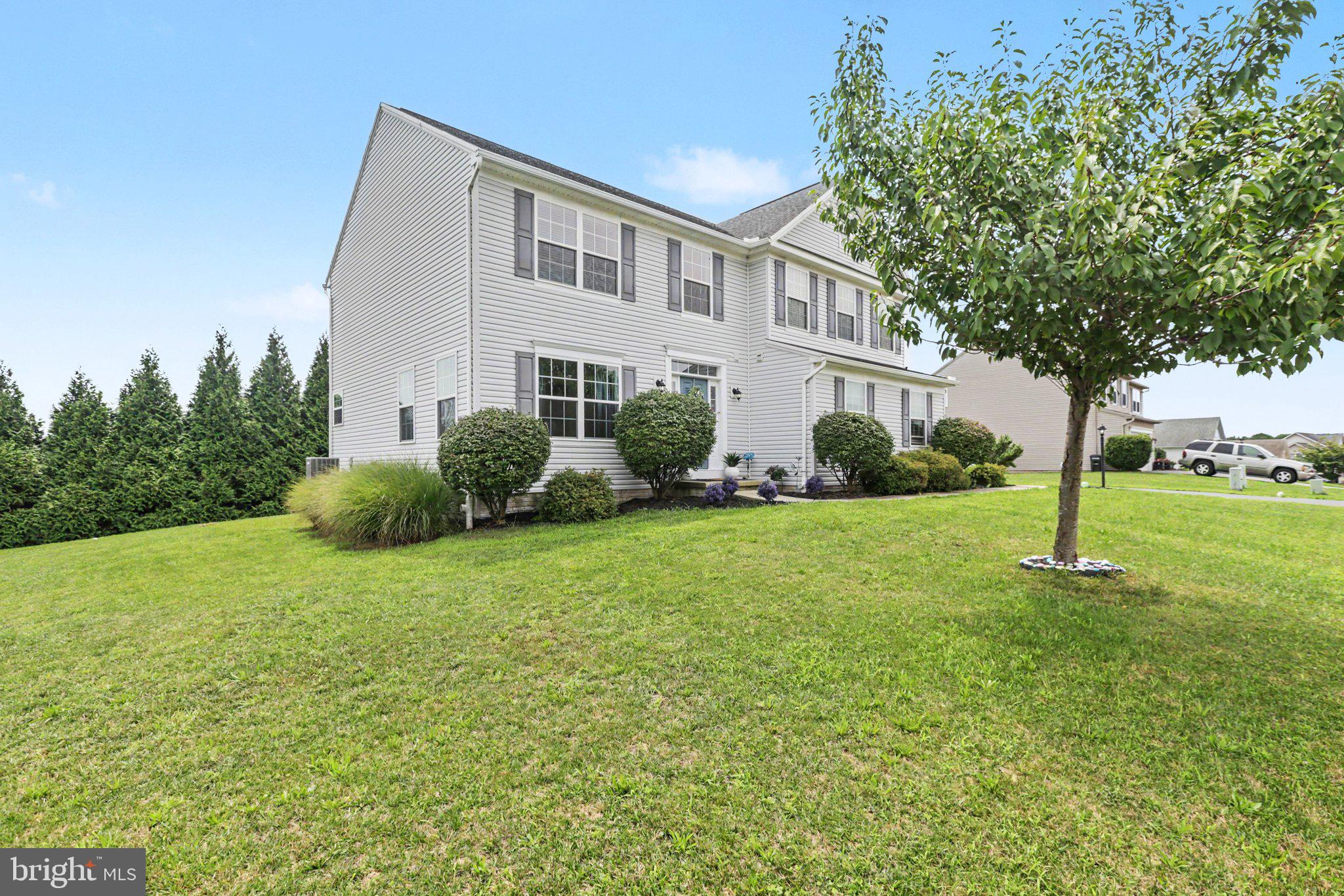 320 WOODBRIDGE DRIVE