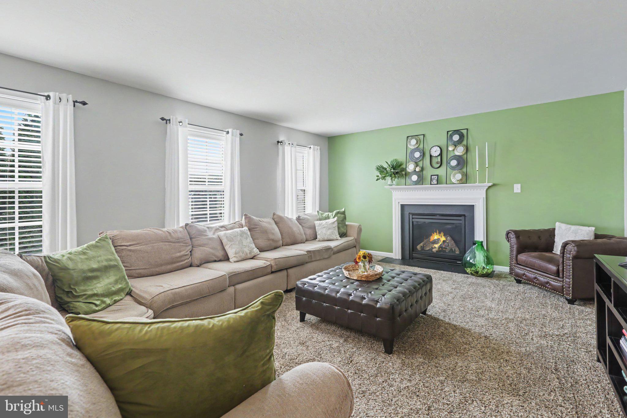 320 WOODBRIDGE DRIVE