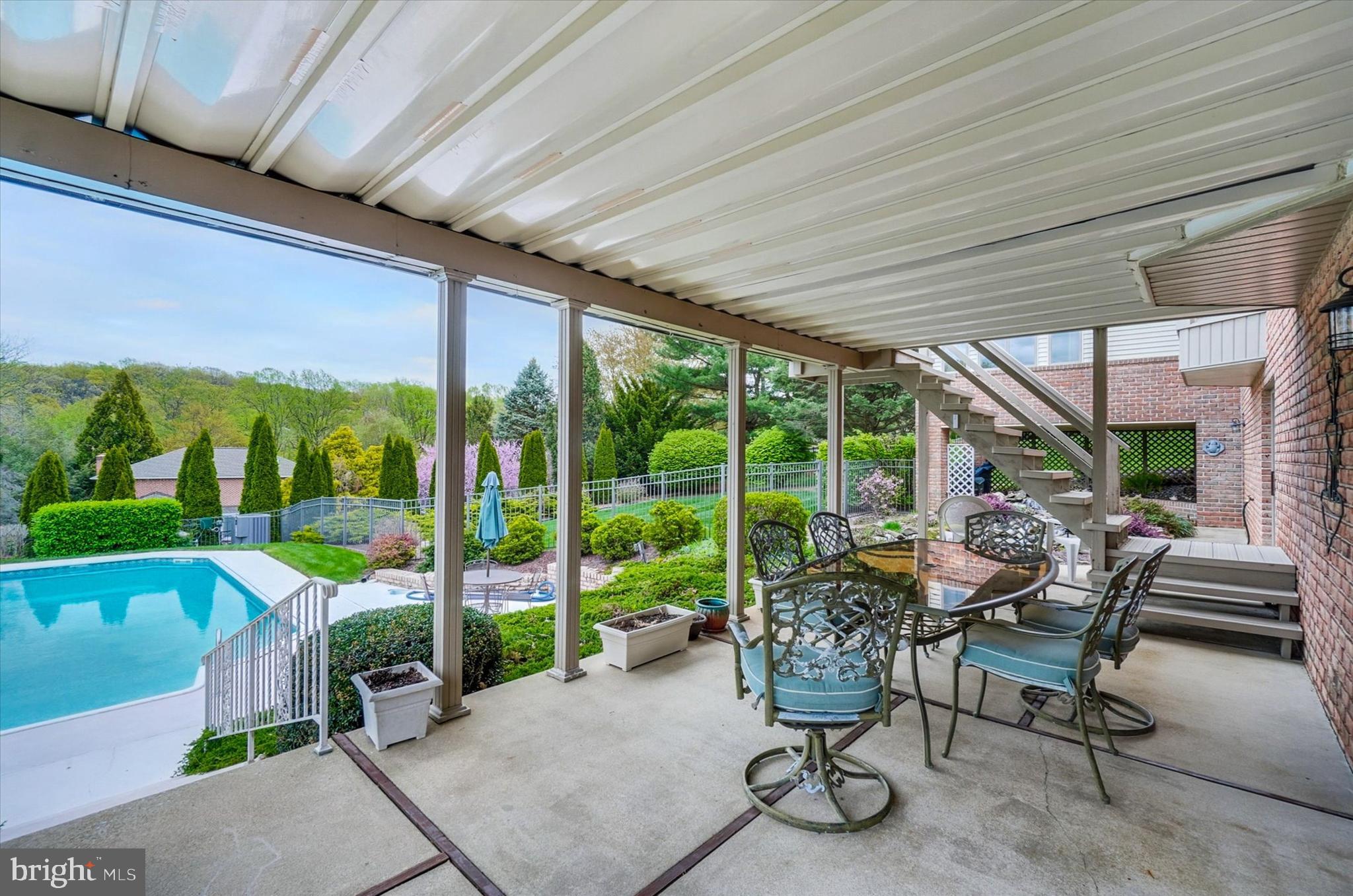 PENN OAKS - Residential