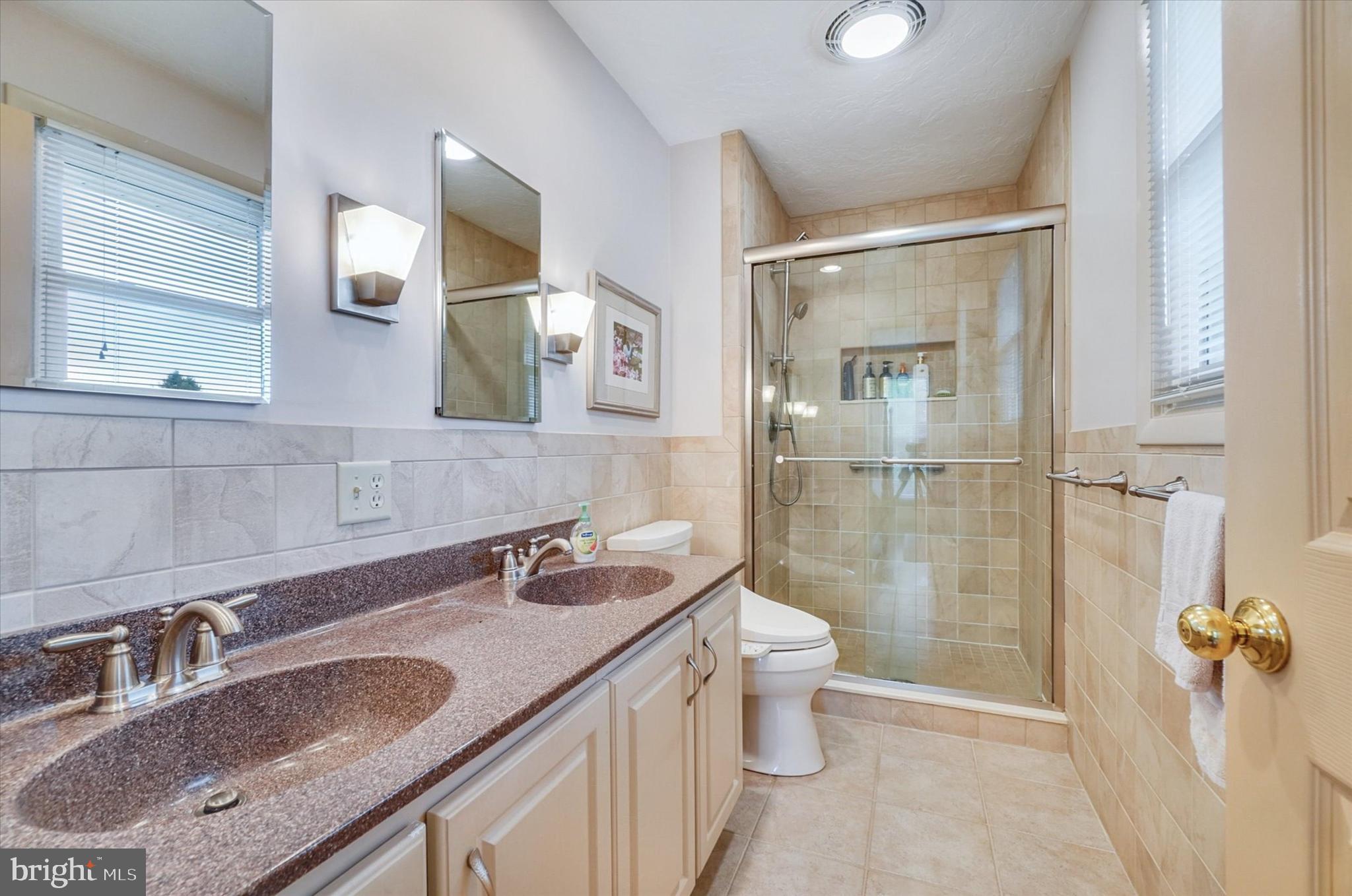 PENN OAKS - Residential