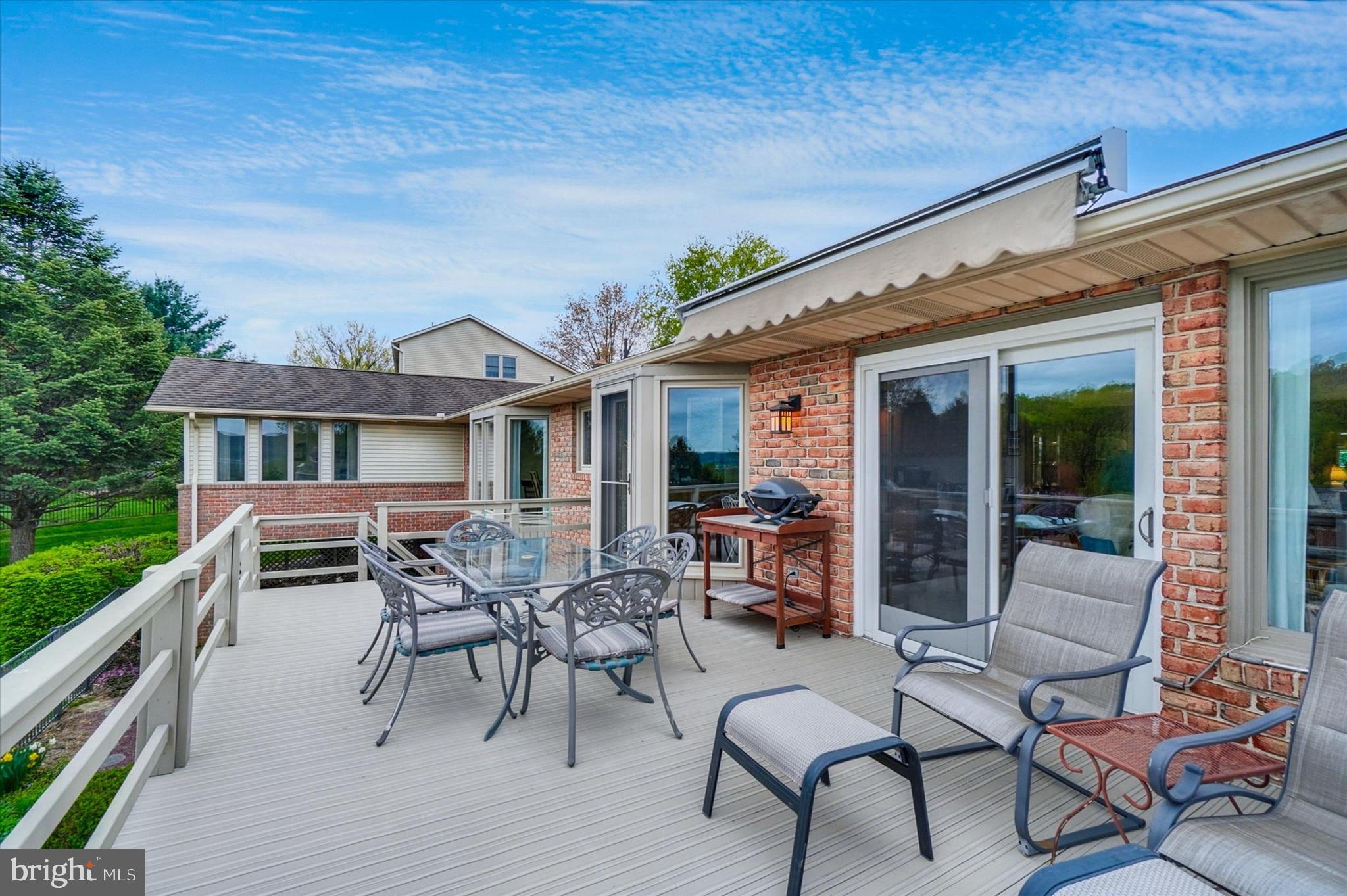 PENN OAKS - Residential