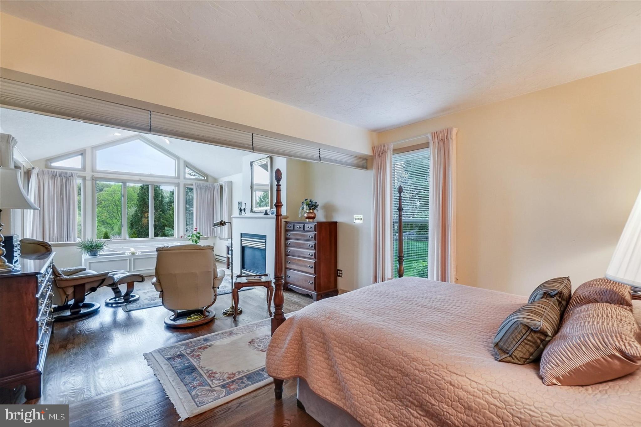 PENN OAKS - Residential