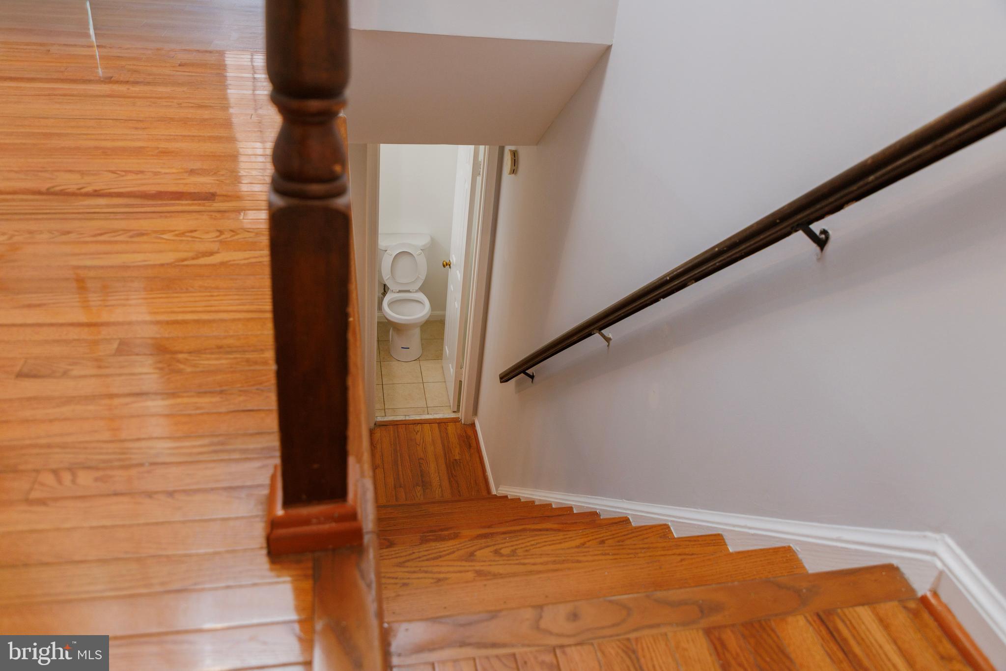 ROCK CREEK MANOR - Residential Lease