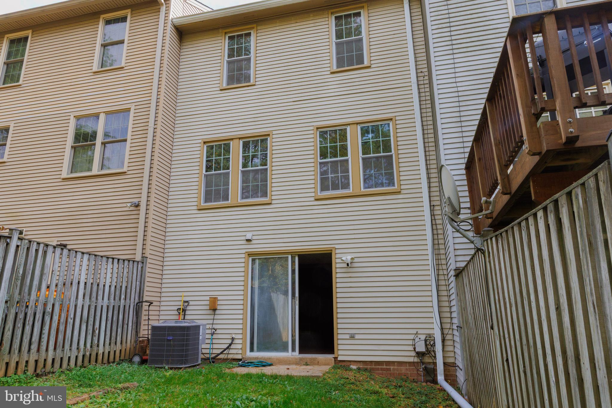 ROCK CREEK MANOR - Residential Lease