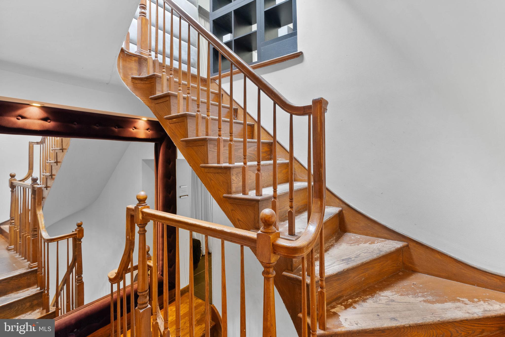 BELLA VISTA - Commercial Sale