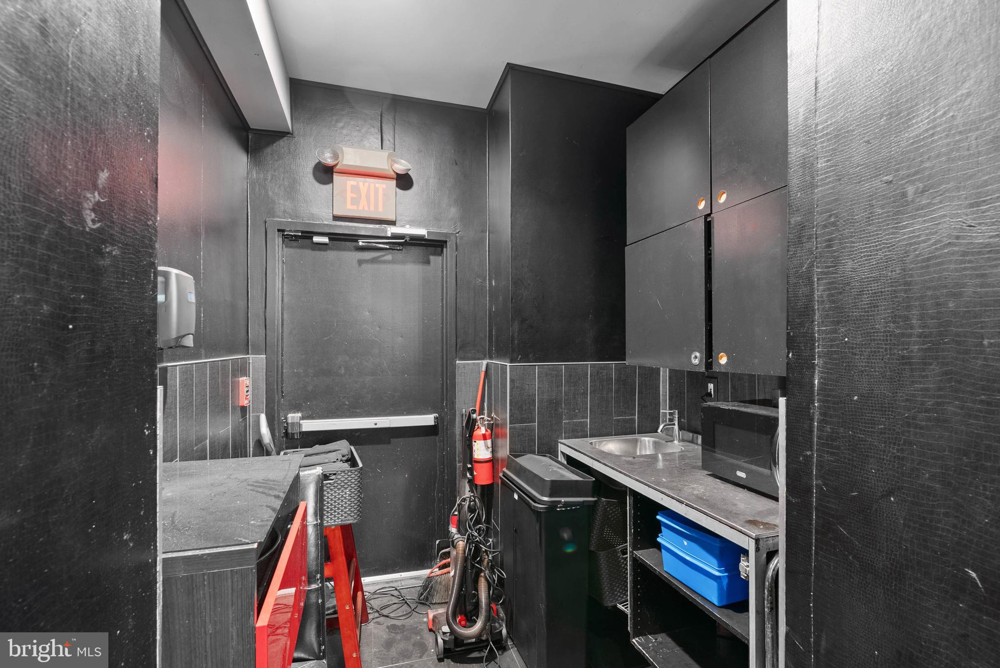 BELLA VISTA - Commercial Sale