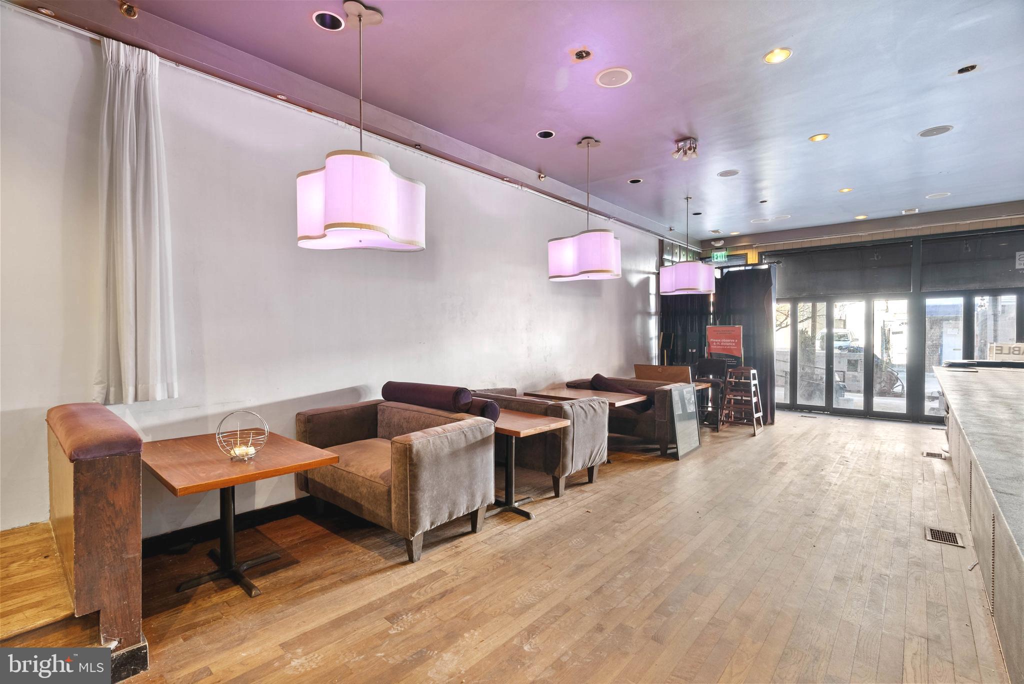 BELLA VISTA - Commercial Sale