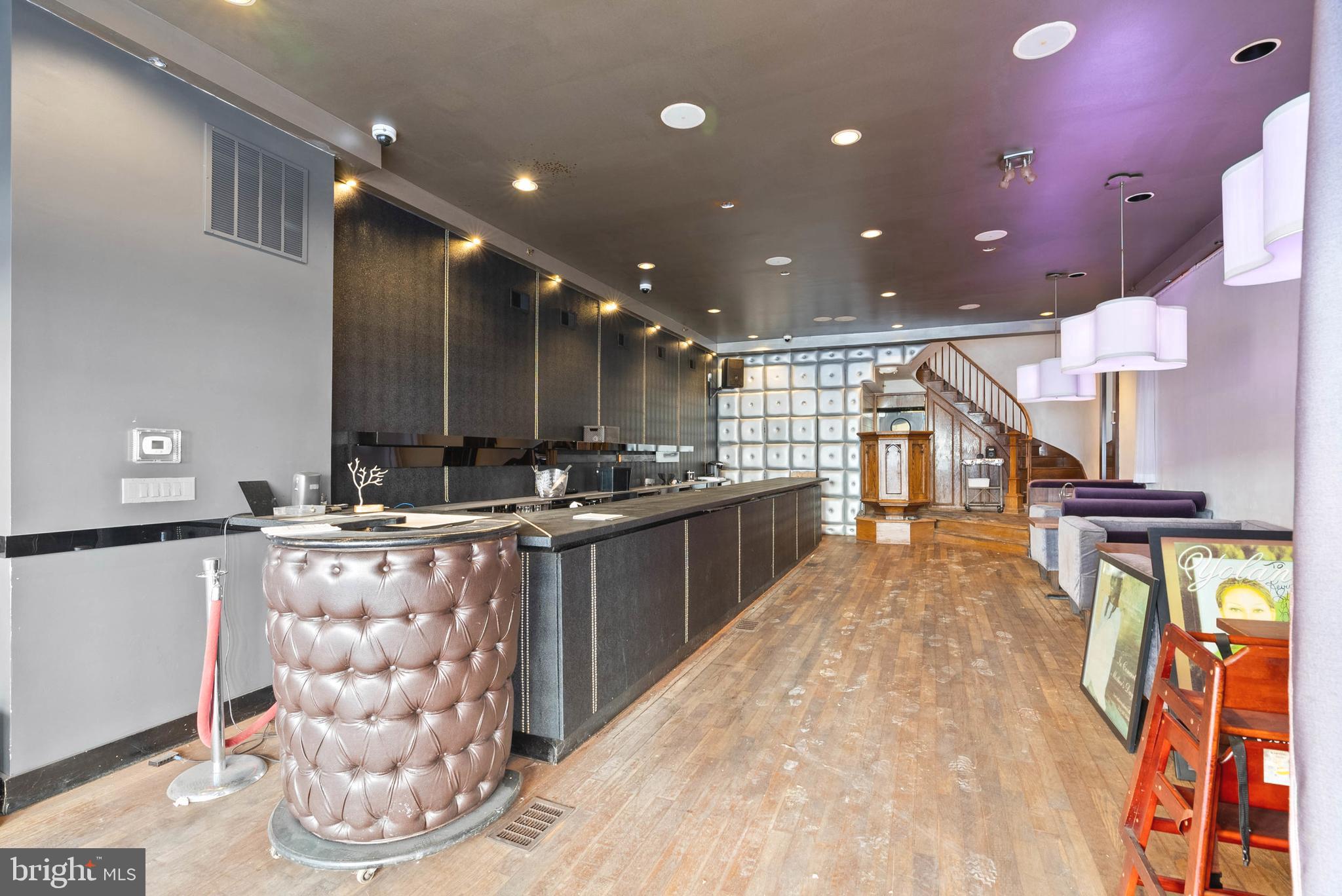 BELLA VISTA - Commercial Sale