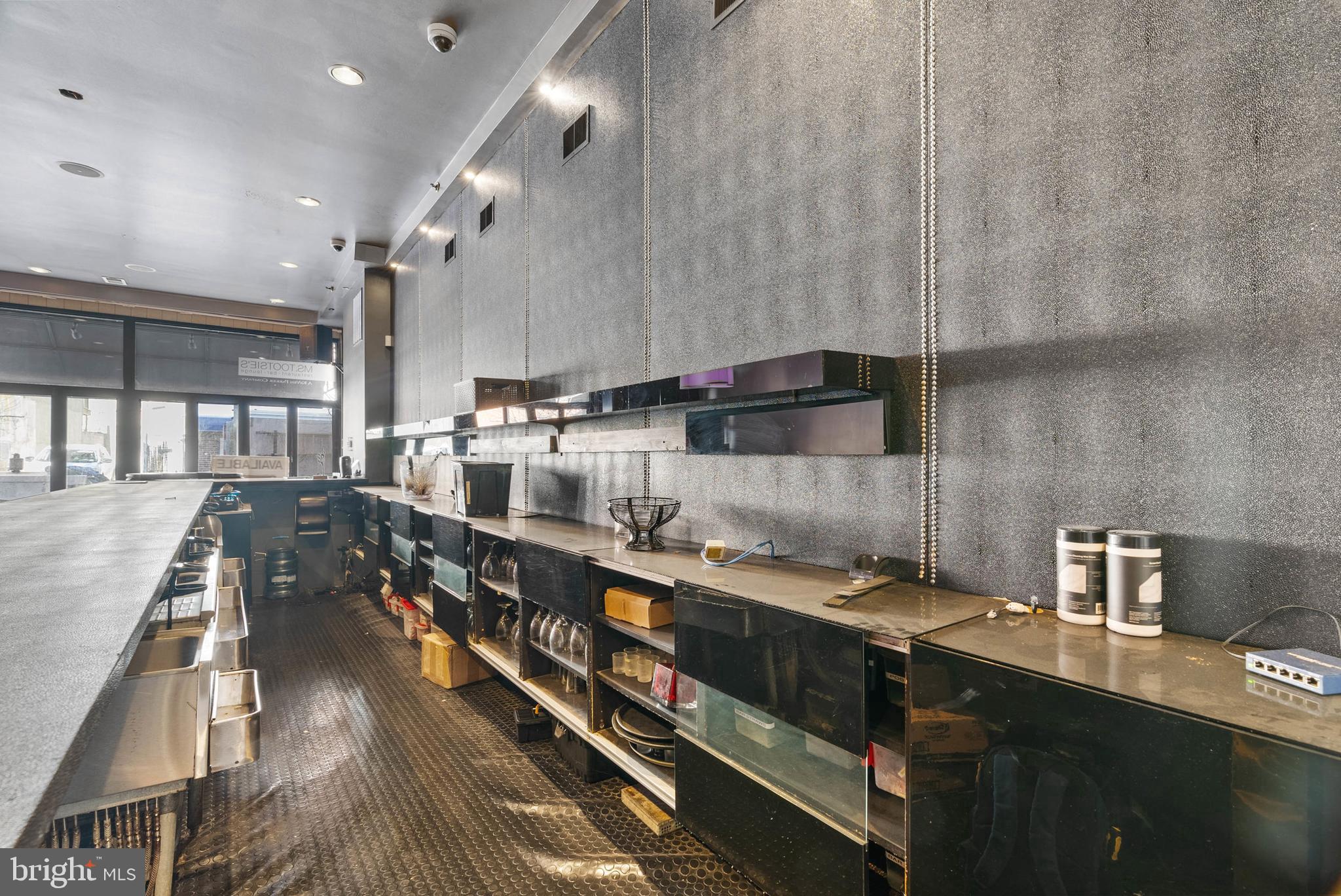 BELLA VISTA - Commercial Sale