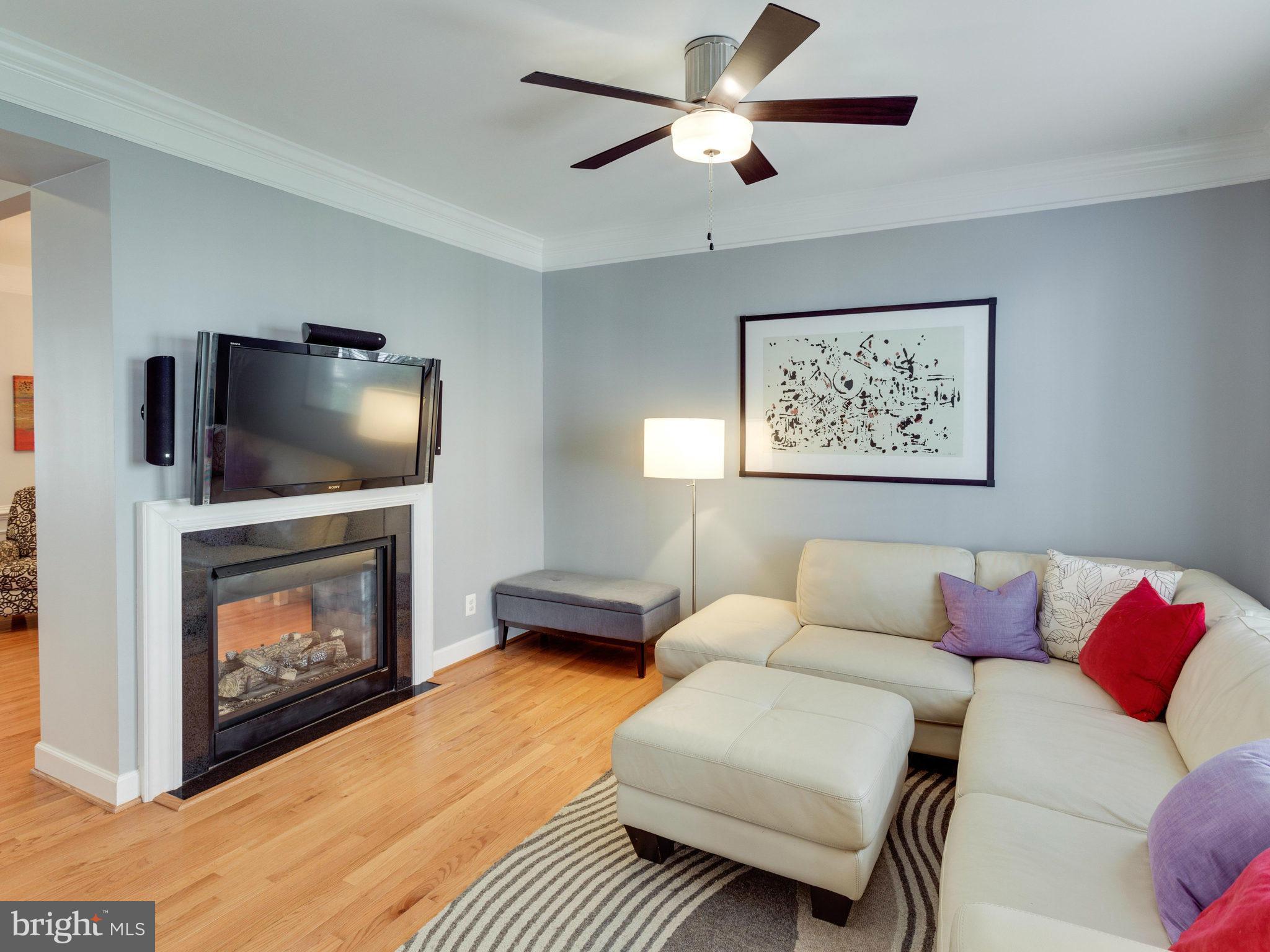 PAVILIONS AT HUNTINGTON - Residential