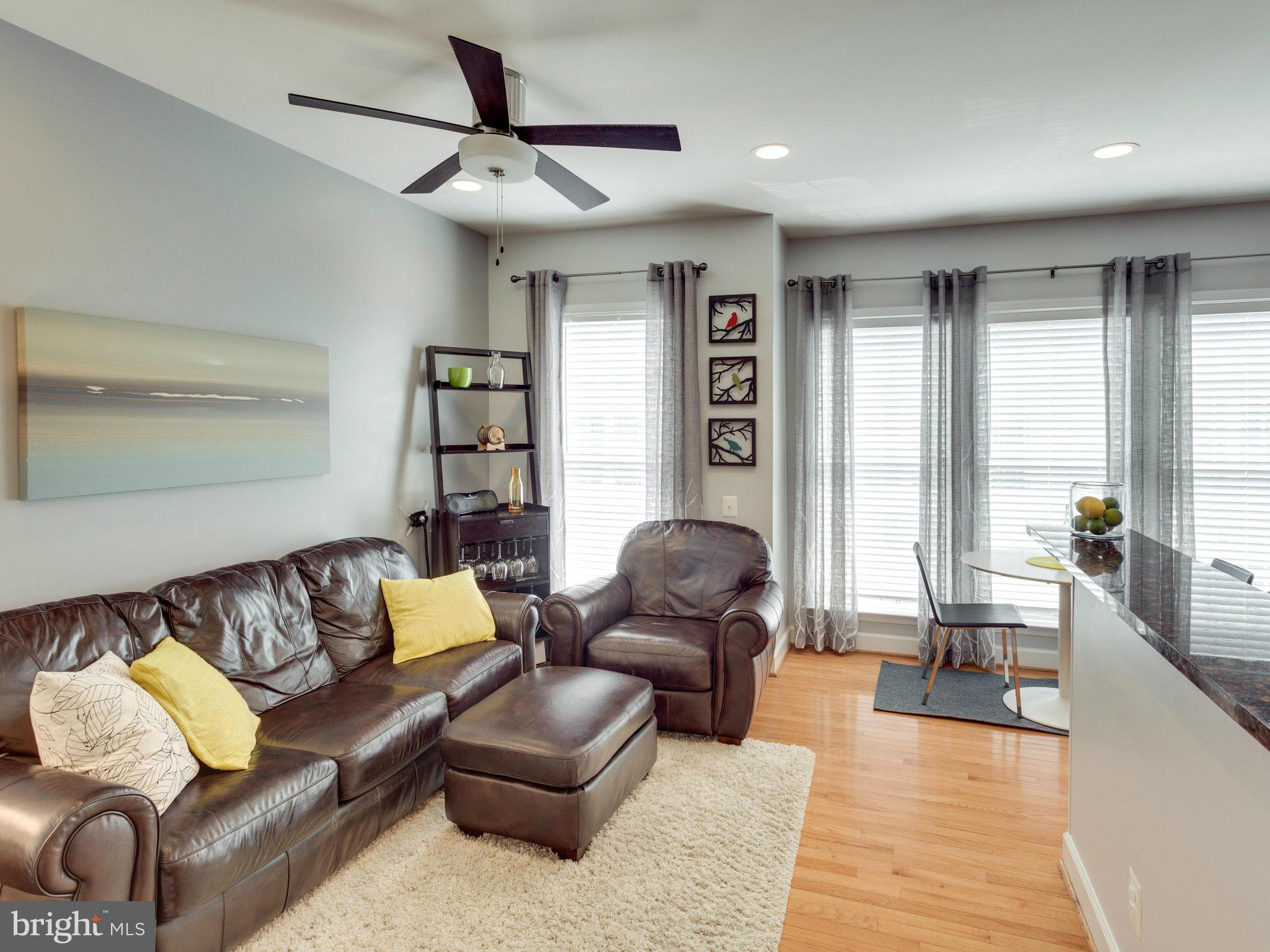 PAVILIONS AT HUNTINGTON - Residential