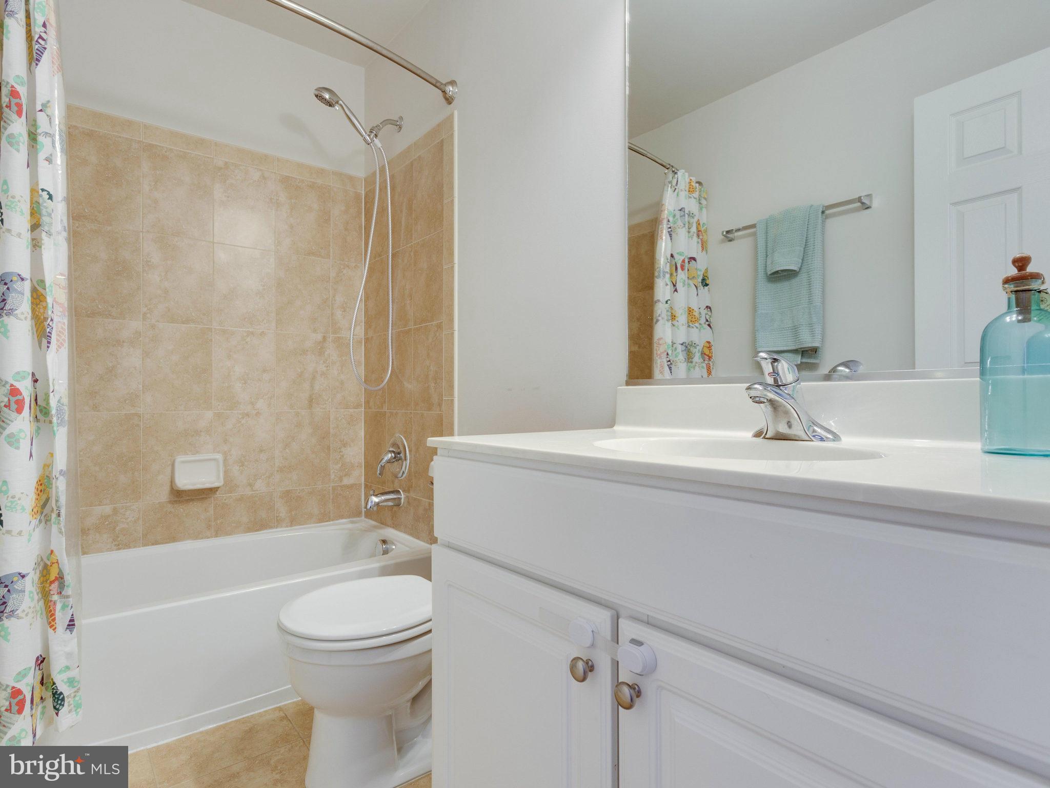 PAVILIONS AT HUNTINGTON - Residential