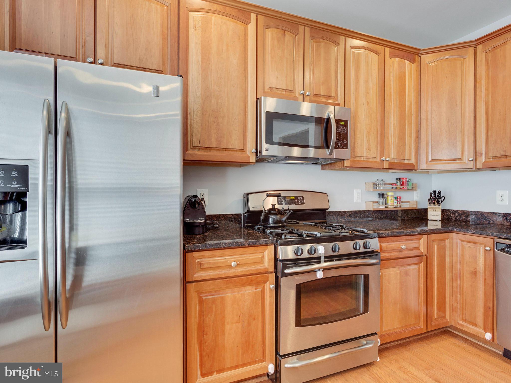 PAVILIONS AT HUNTINGTON - Residential