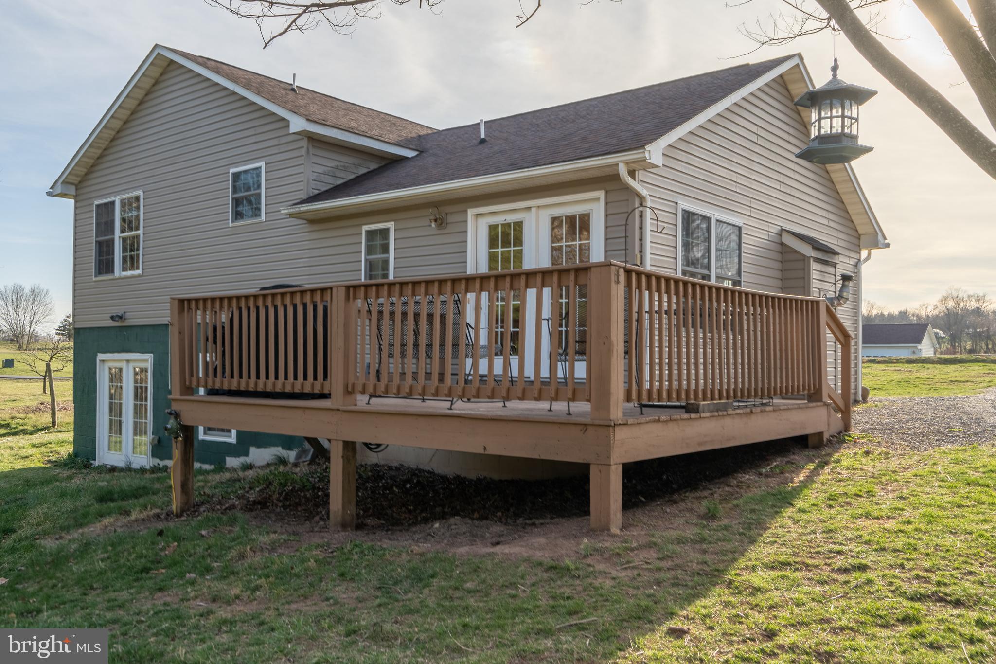 HICKORY CORNER - Residential