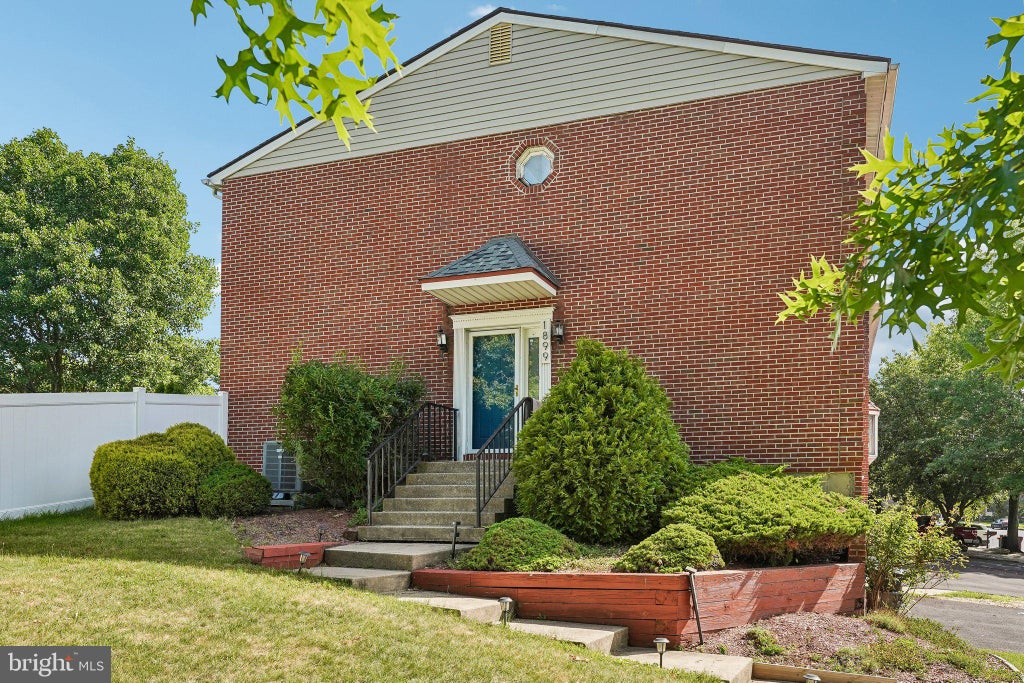 Photo of 1899 Georgia Drive, WHITEHALL, PA 18052 (MLS # PALH2016116)