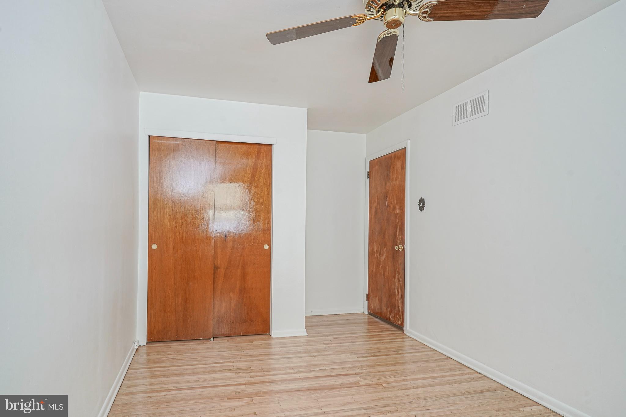 PHILADELPHIA (SOUTH) - Residential Lease