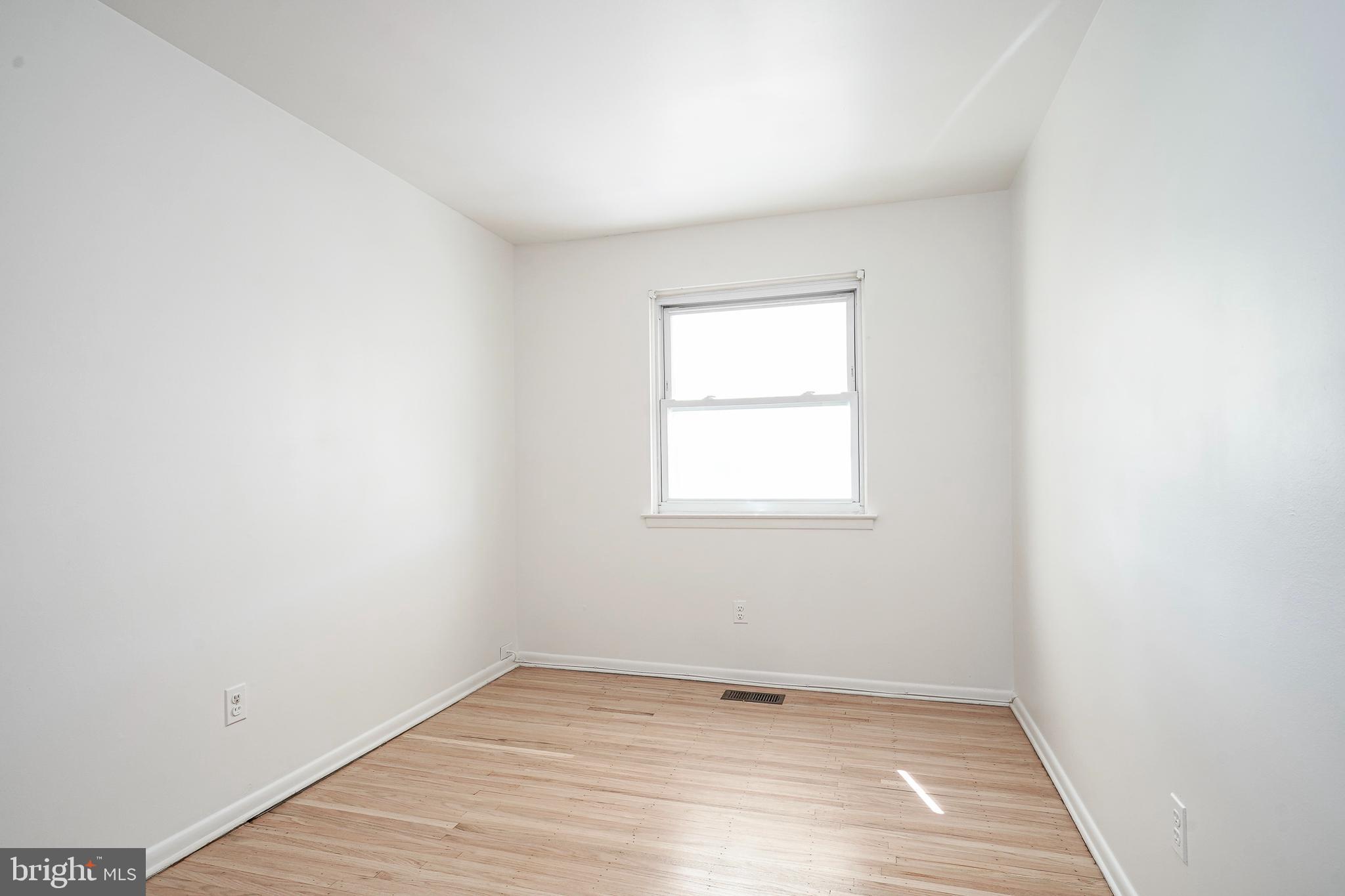 PHILADELPHIA (SOUTH) - Residential Lease