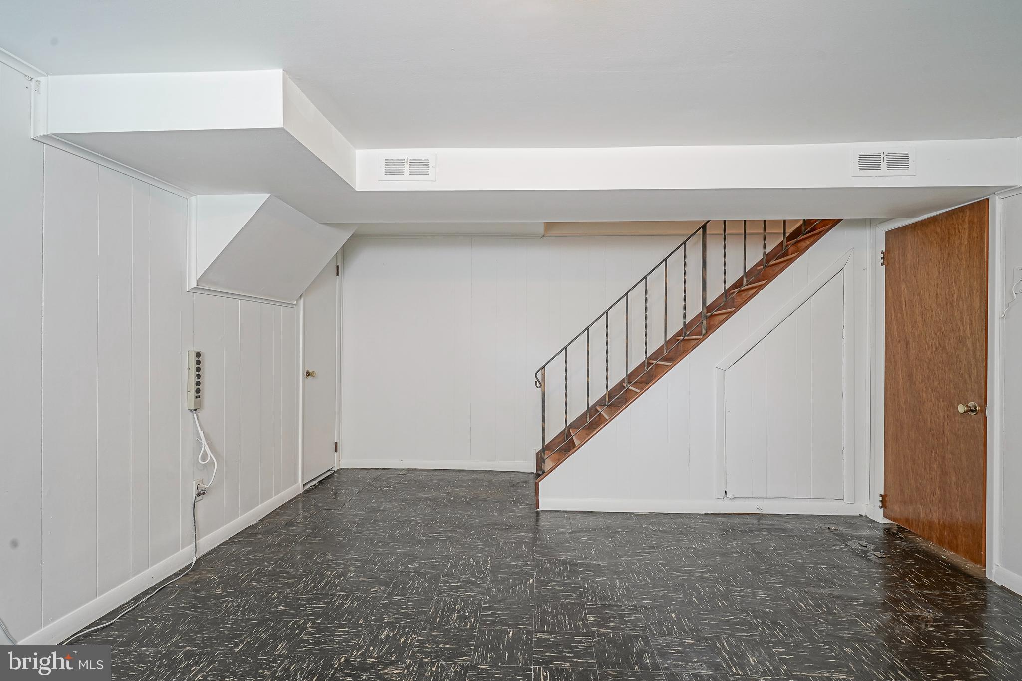 PHILADELPHIA (SOUTH) - Residential Lease