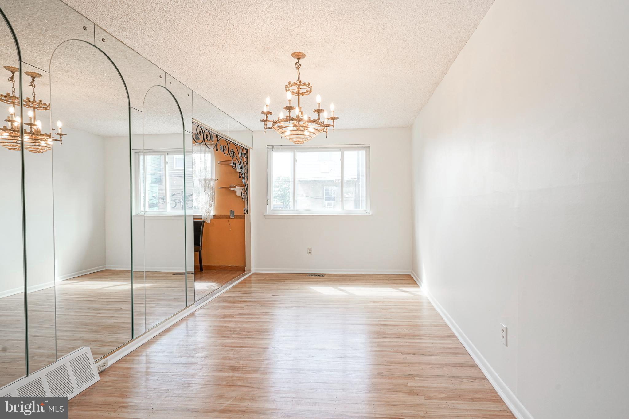 PHILADELPHIA (SOUTH) - Residential Lease