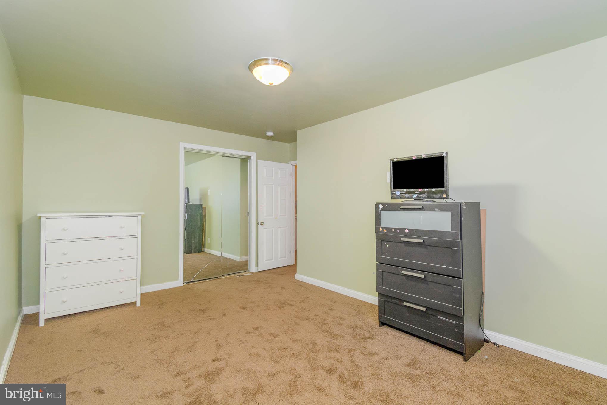 NORTHWOOD - Residential