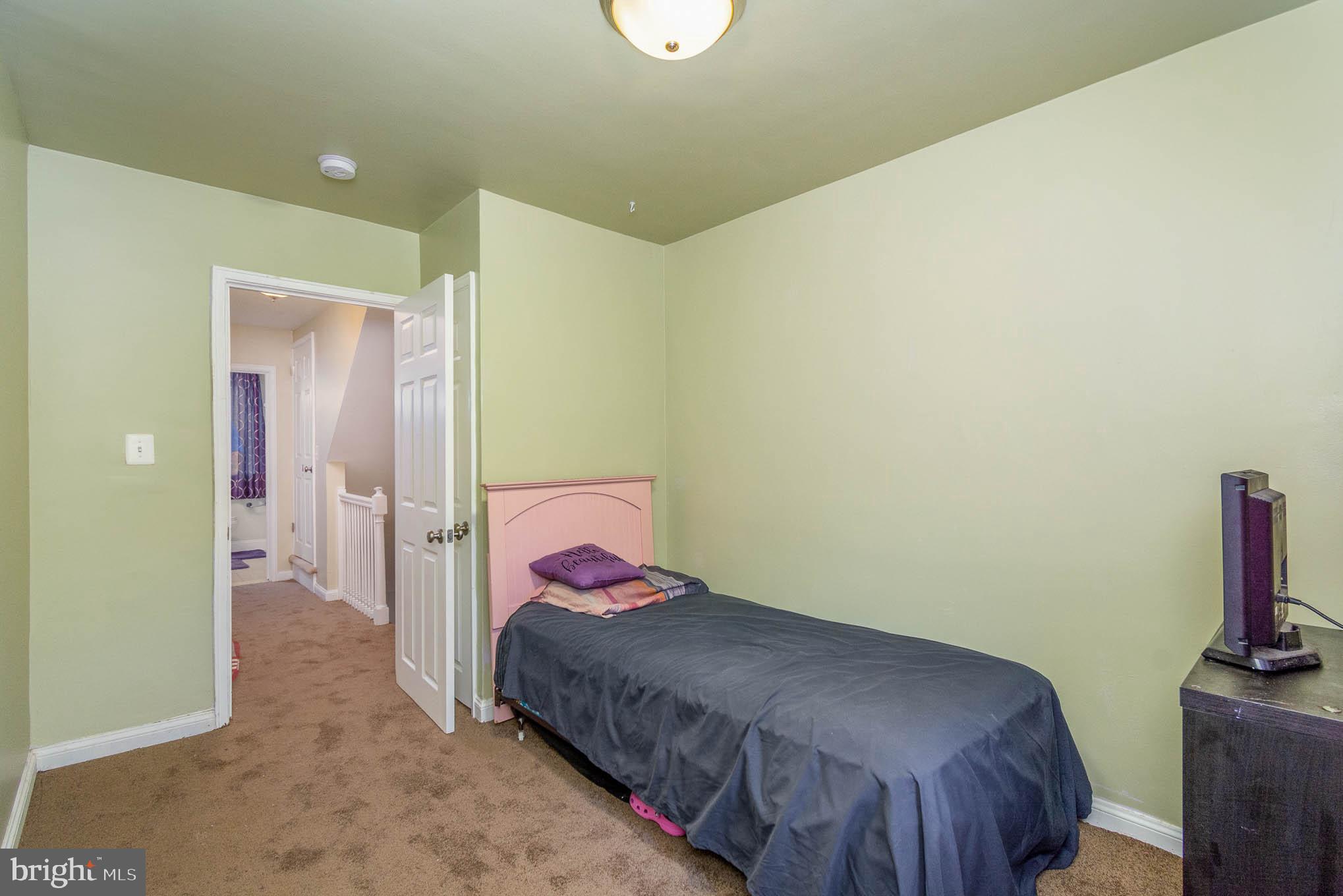 NORTHWOOD - Residential