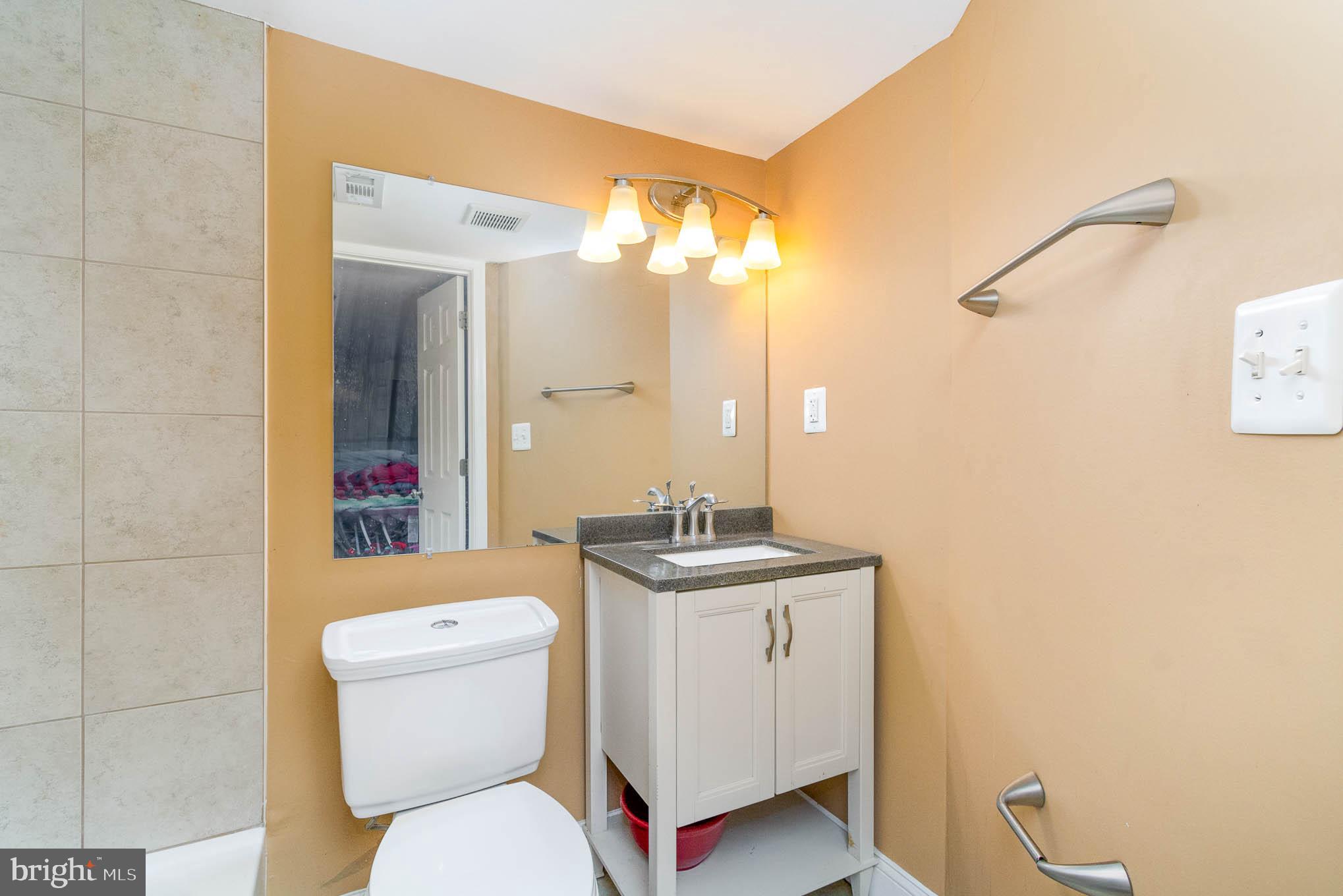 NORTHWOOD - Residential