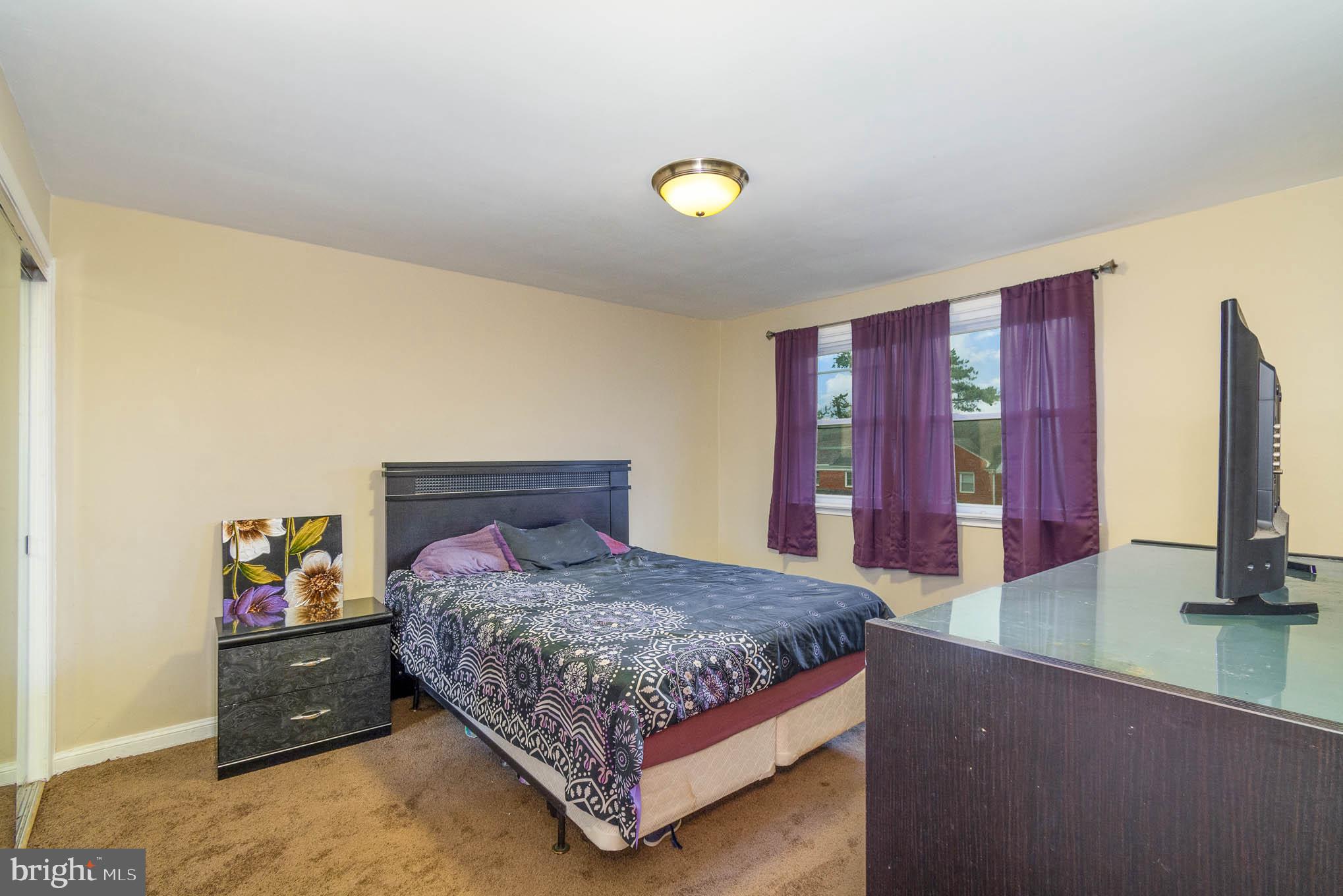 NORTHWOOD - Residential