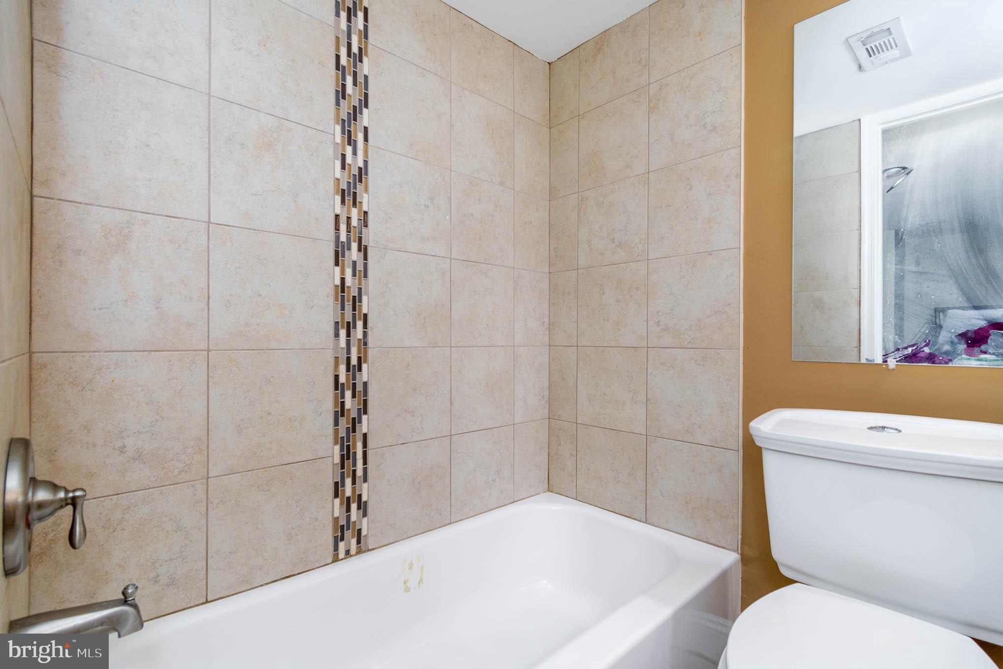 NORTHWOOD - Residential