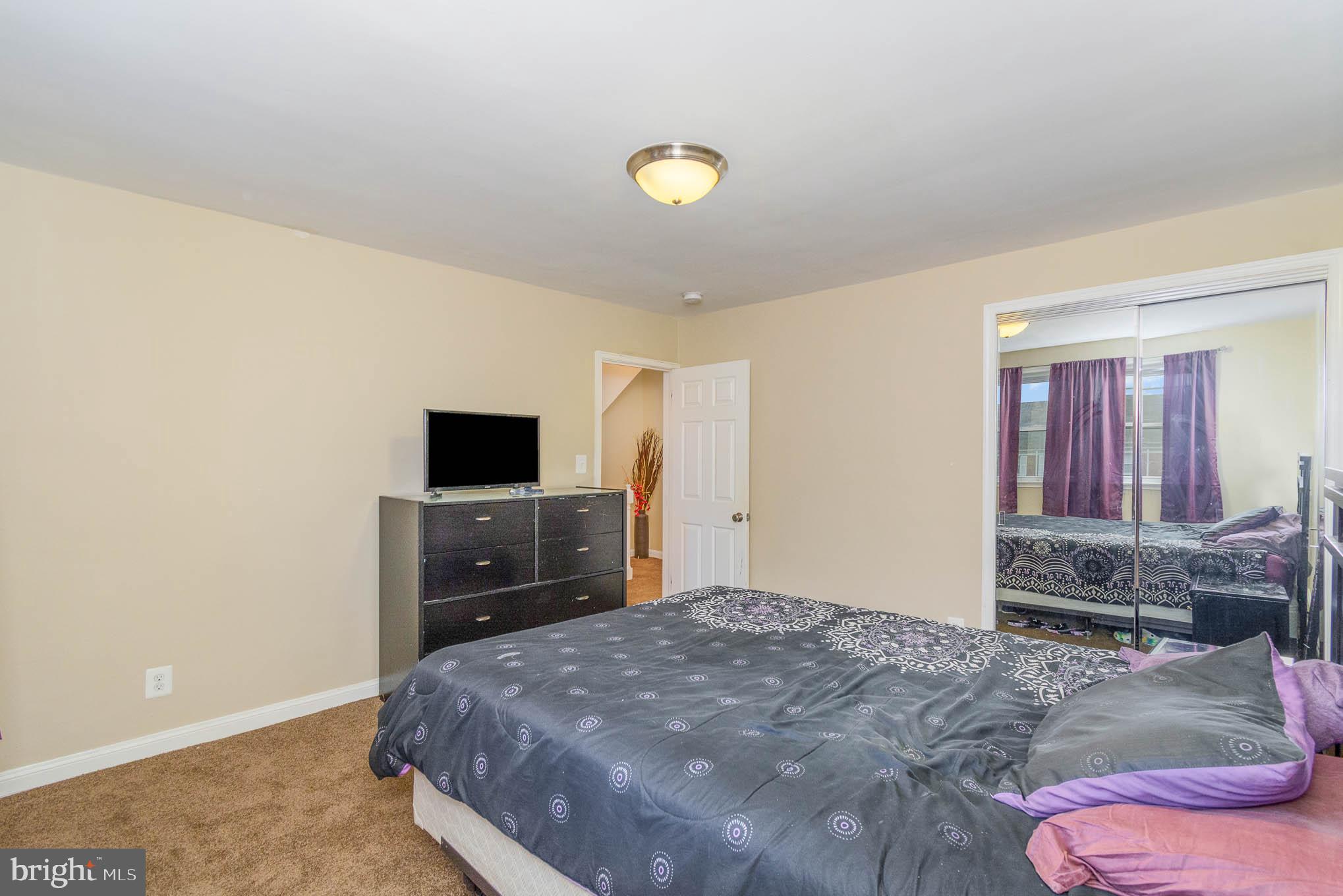 NORTHWOOD - Residential