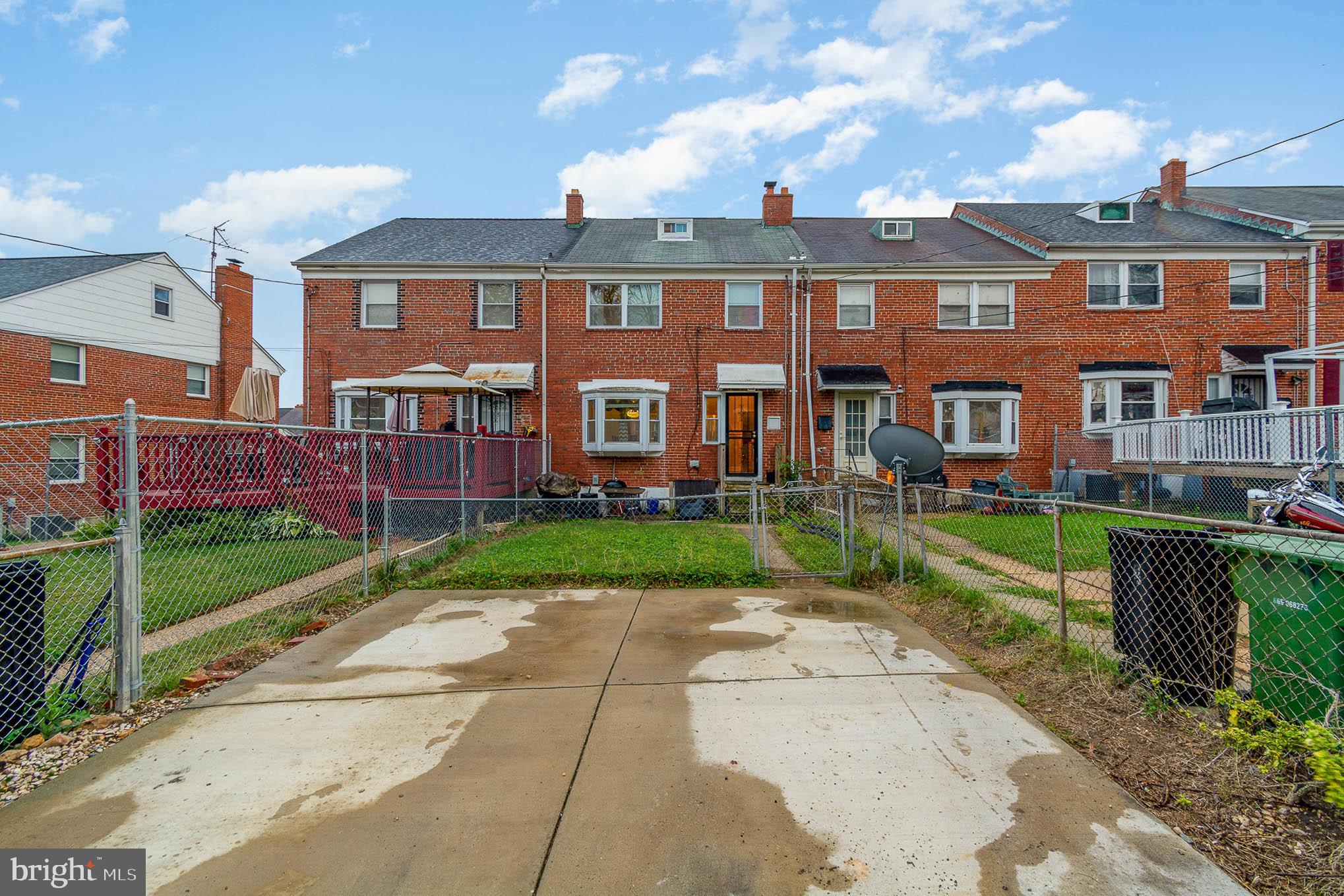 NORTHWOOD - Residential