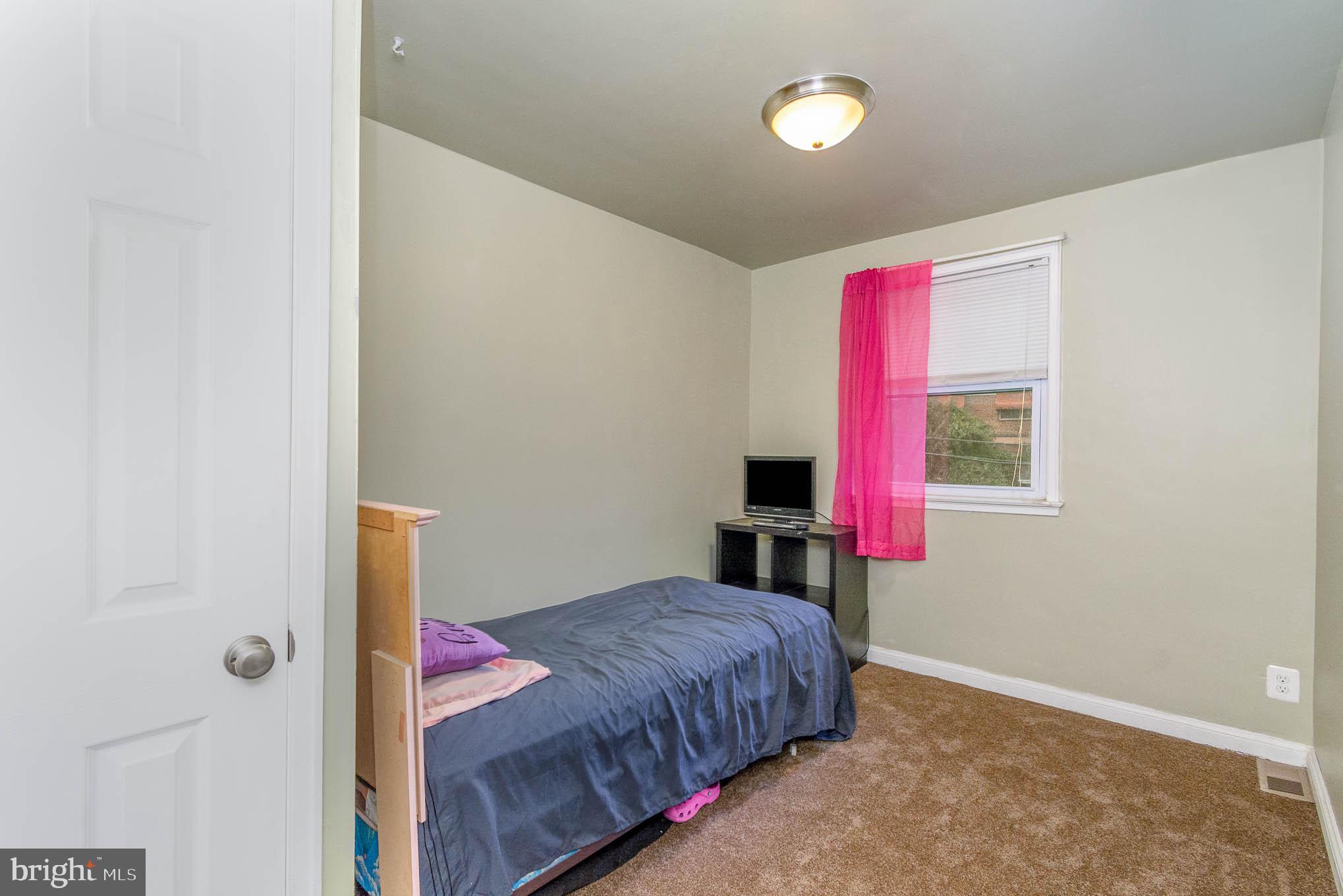 NORTHWOOD - Residential