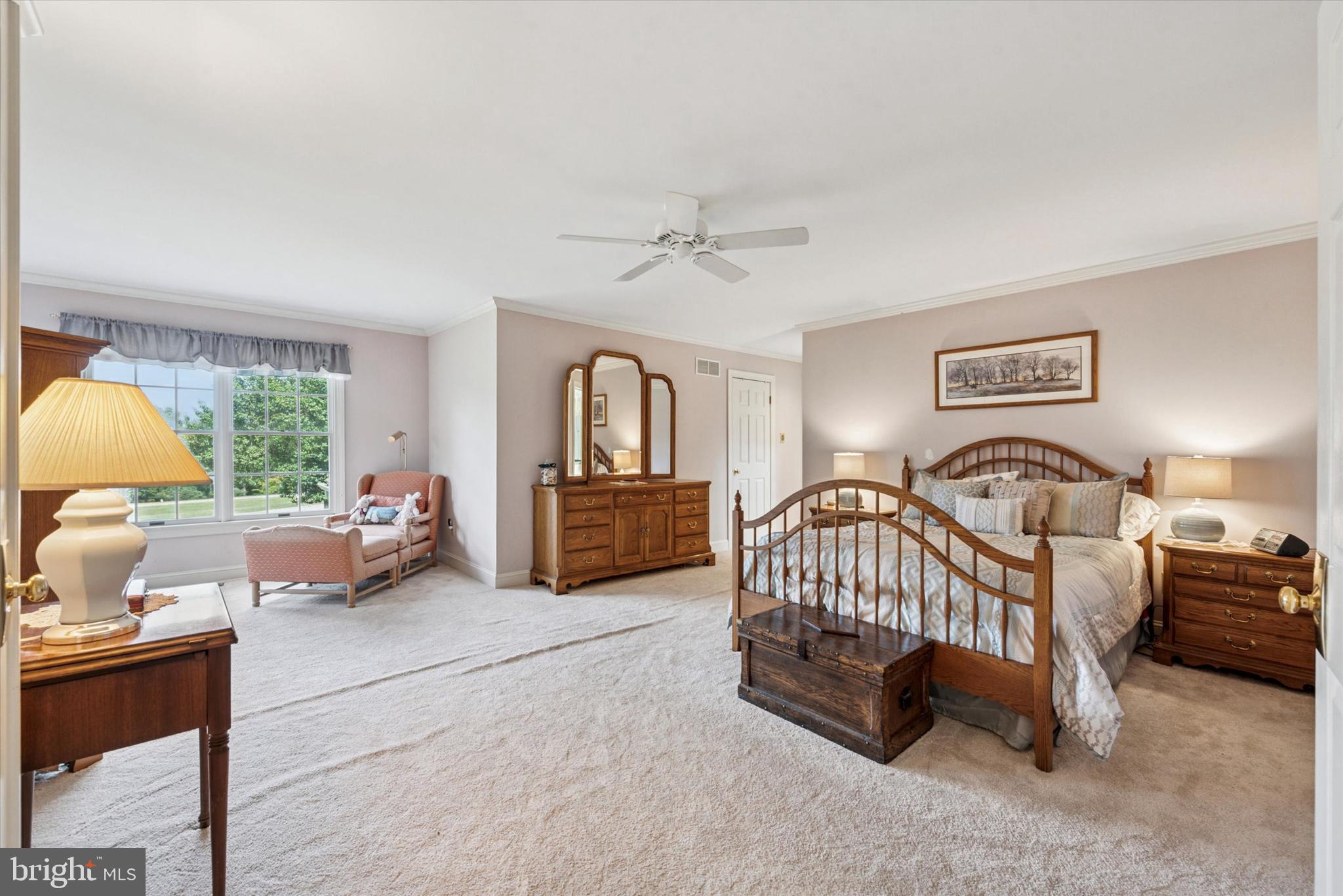 THORNBURY KNOLL - Residential