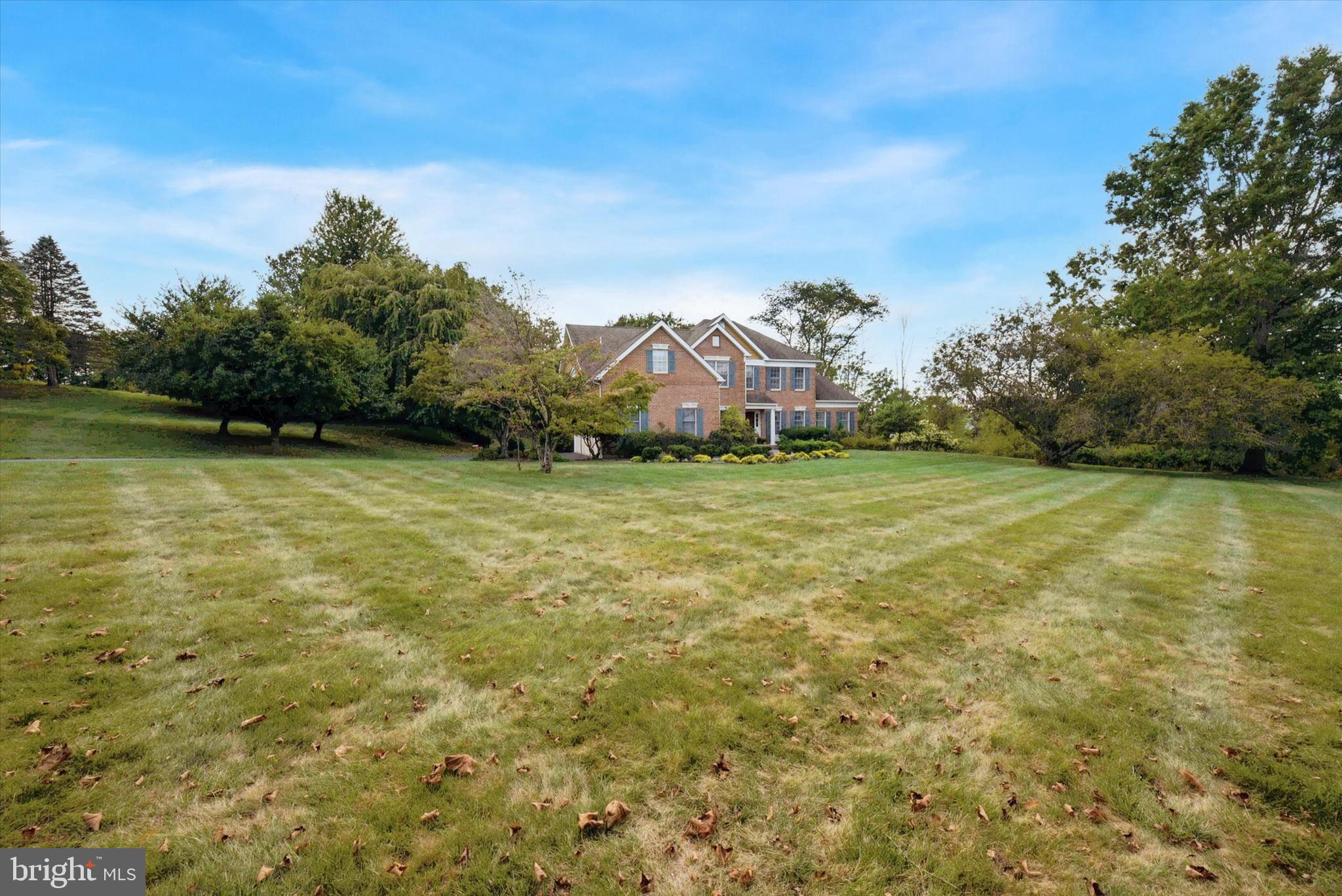 THORNBURY KNOLL - Residential