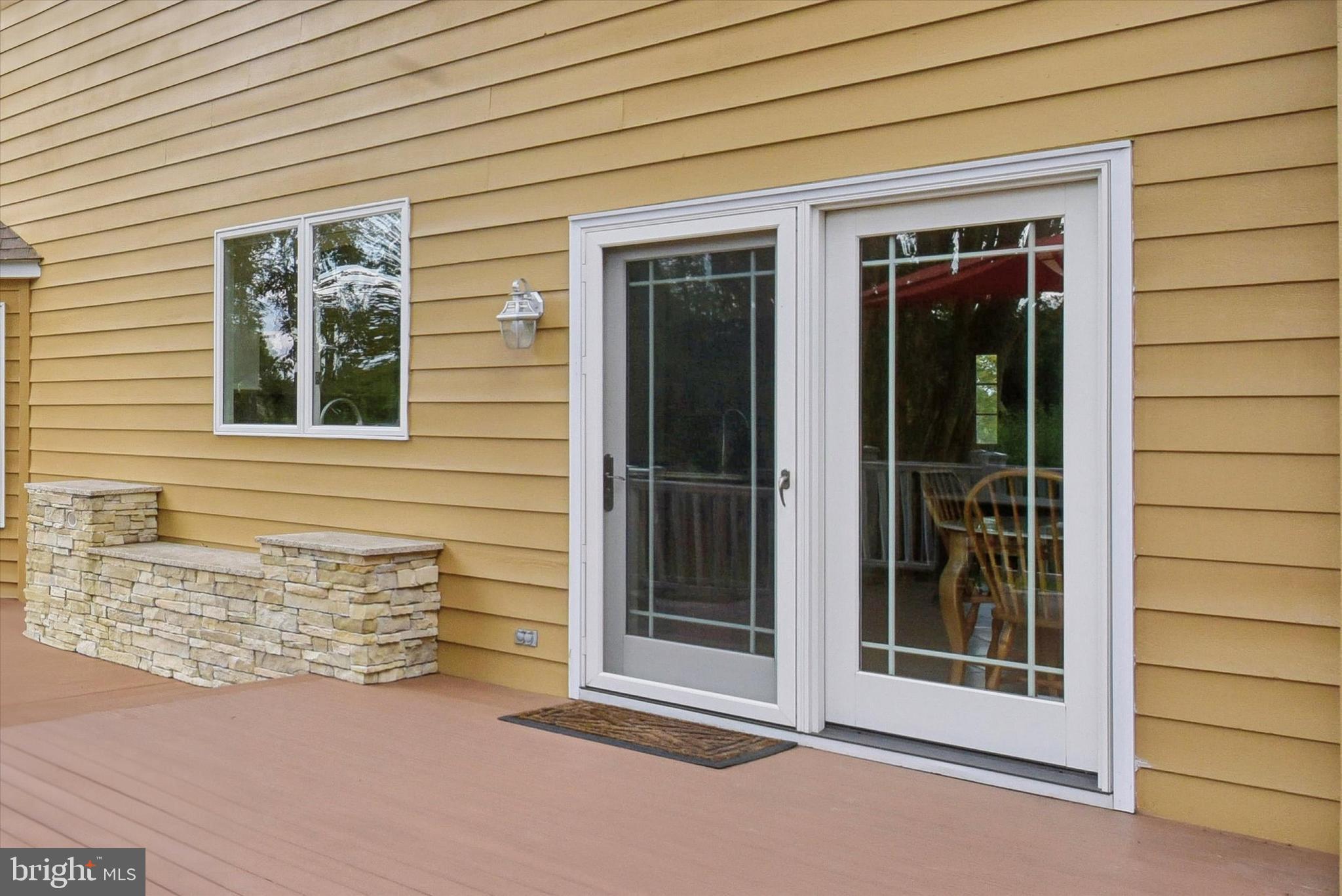 THORNBURY KNOLL - Residential