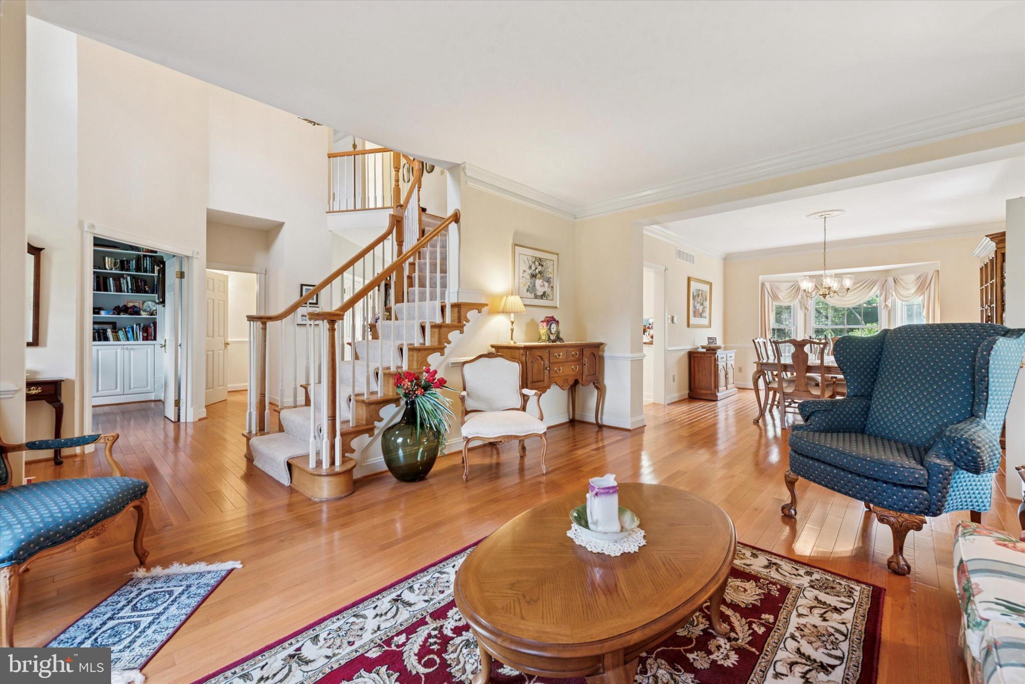 THORNBURY KNOLL - Residential