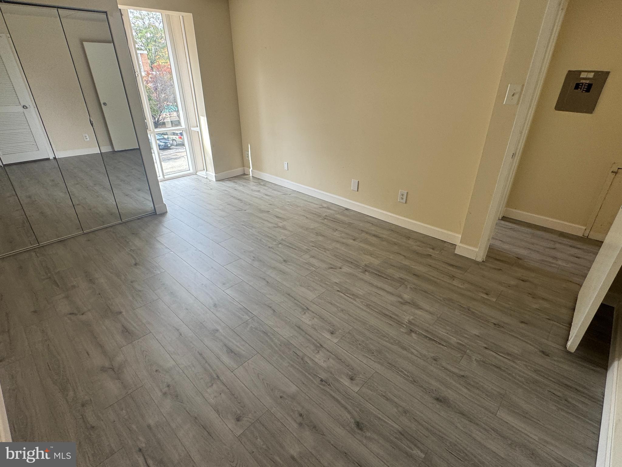 HUNTINGTON CLUB - Residential