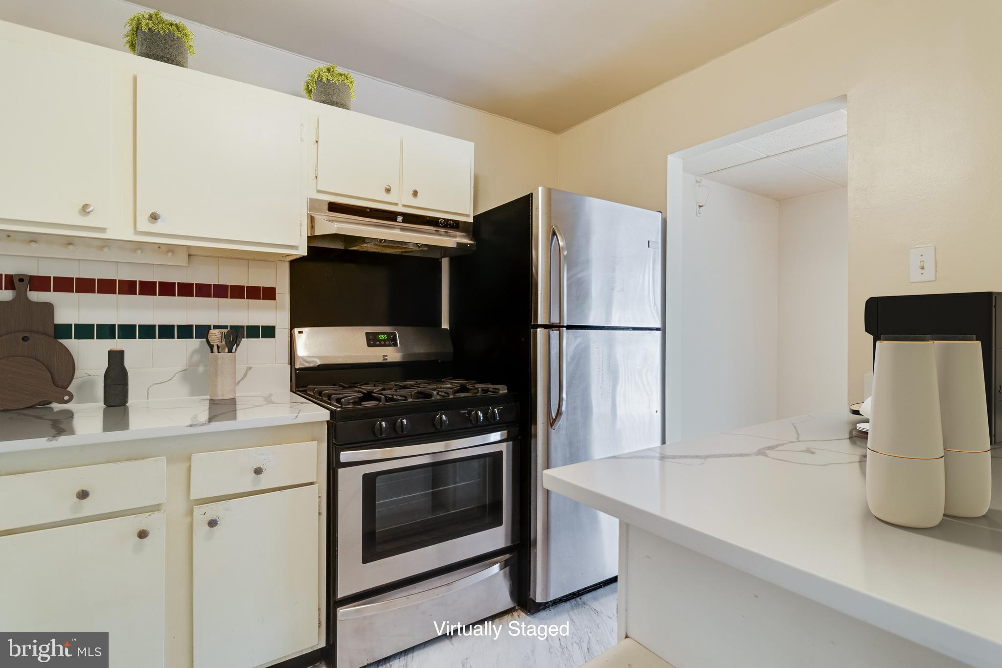 HUNTINGTON CLUB - Residential