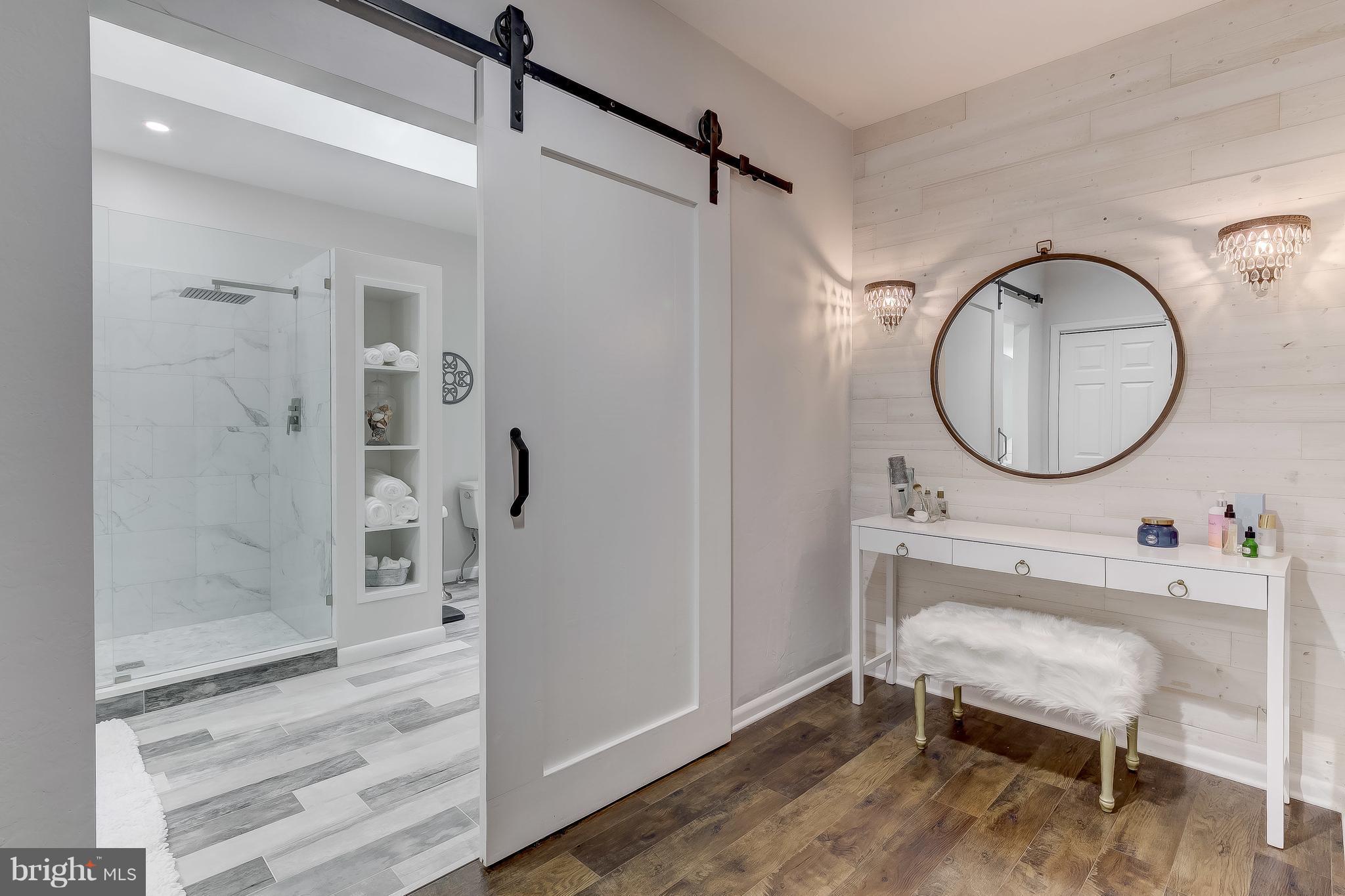 GREENWOOD - Residential