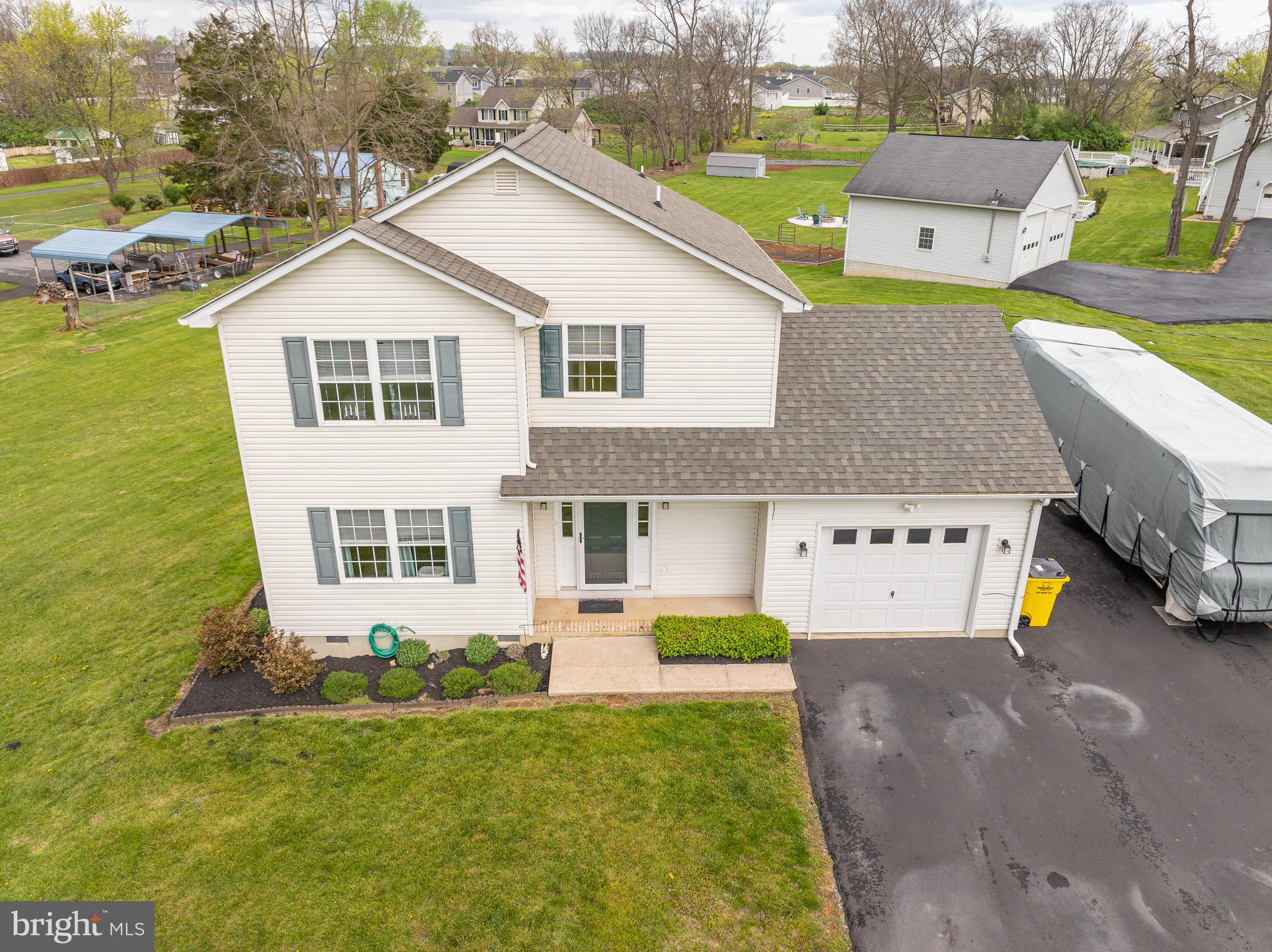 ELIZABETH STATION - Residential