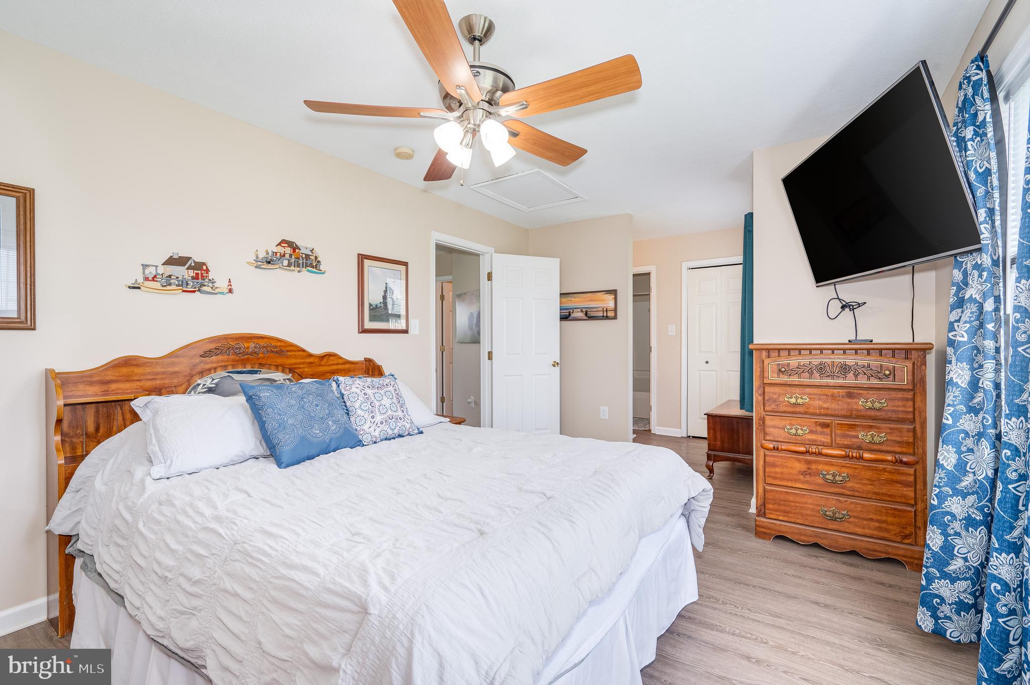 ELIZABETH STATION - Residential